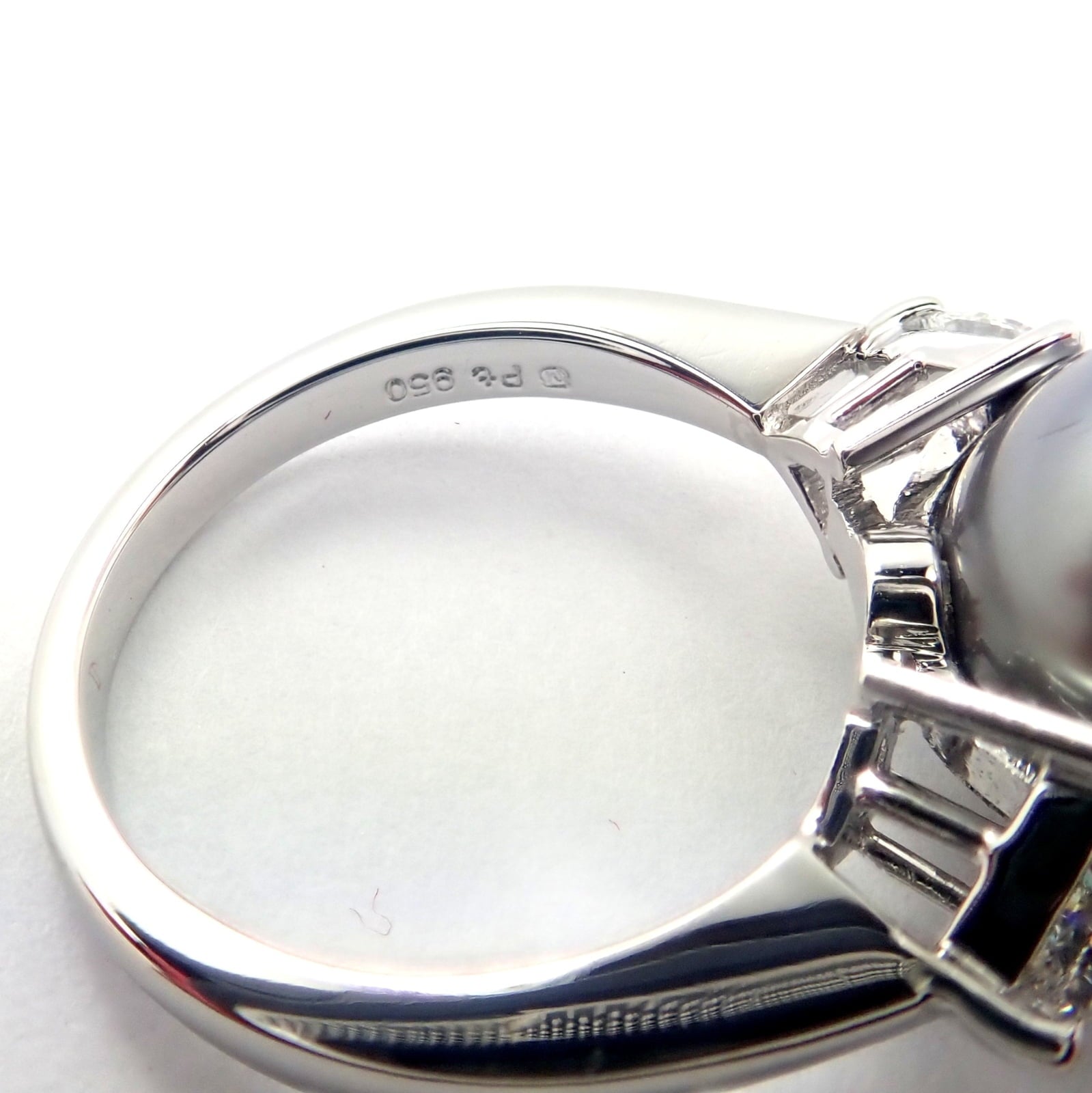 Rare! Mikimoto Platinum .5ctw Diamond 12mm Tahitian South Sea Pearl Heart Ring | Fortrove