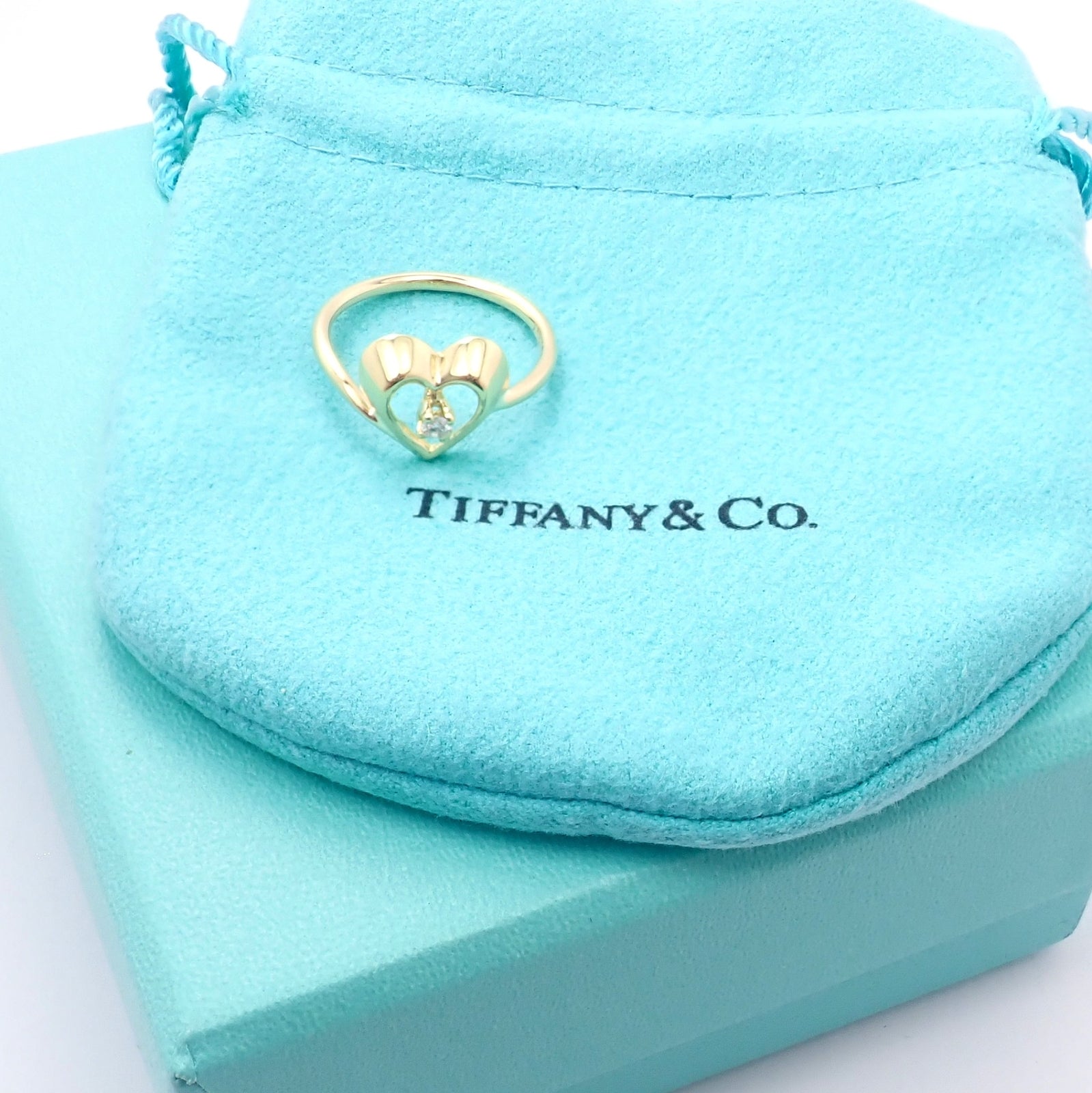 Authentic! Vintage Tiffany & Co 18k Yellow Gold Diamond Heart Ring | Fortrove