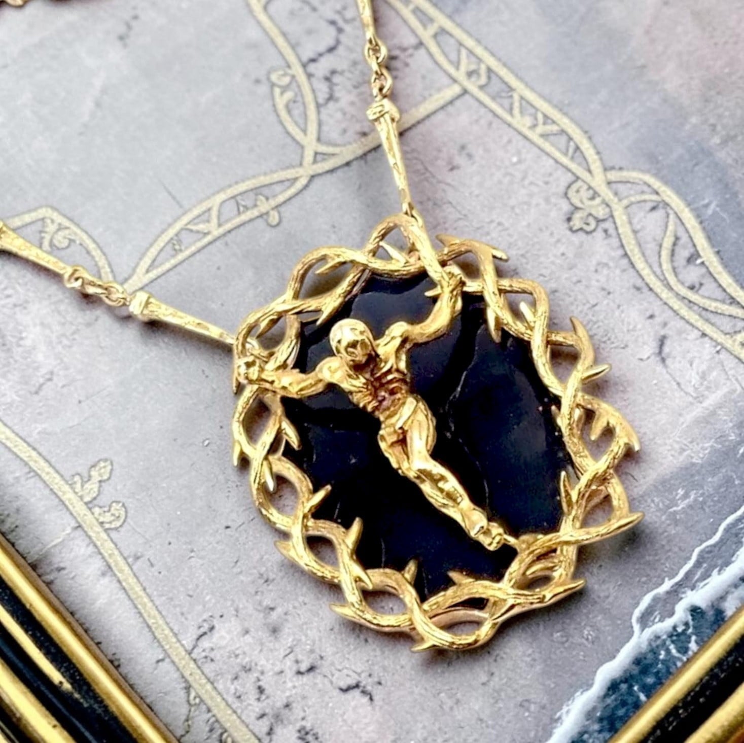 Salvador Dali 18k Gold Black Onyx Christ Saint John Cross Bracelet Necklace Cert | Fortrove