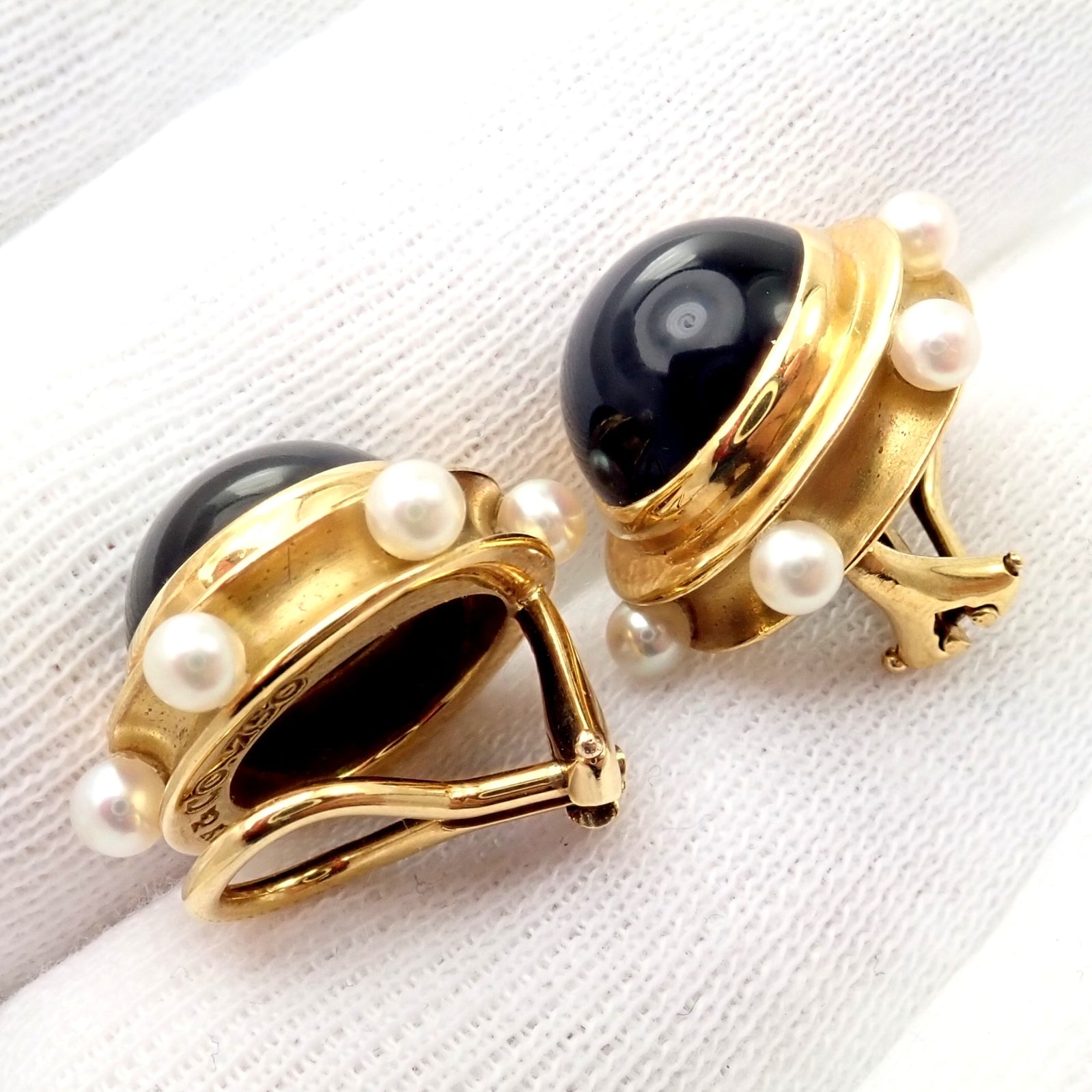 Vintage Authentic Rare Tiffany & Co. 18k Yellow Gold Pearl Onyx Earrings | Fortrove