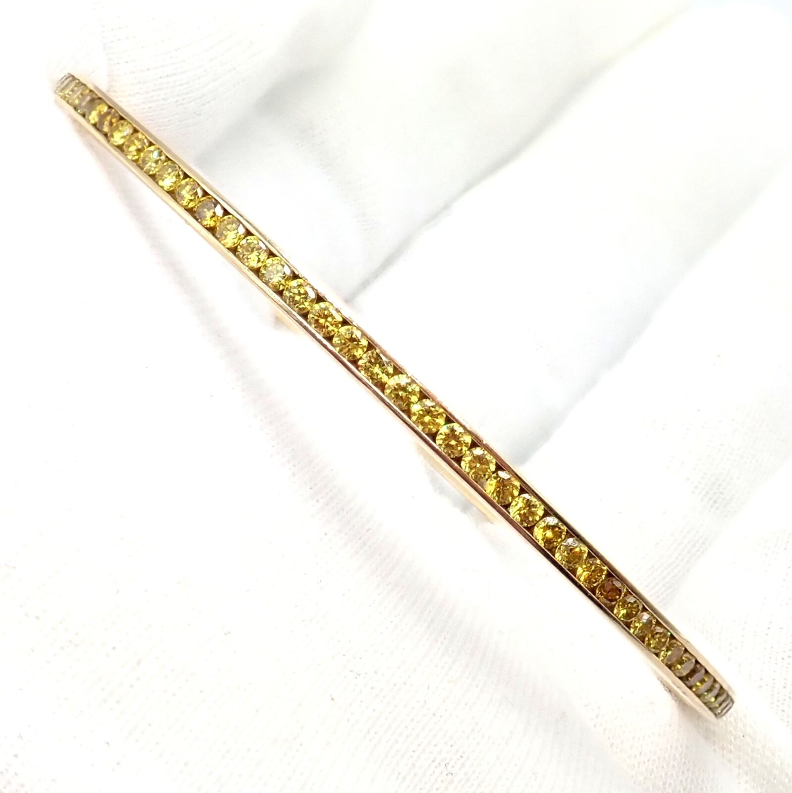 Authentic! Jacob & Co 18k Yellow Gold Full 3.5ctw Diamond Bangle Bracelet | Fortrove