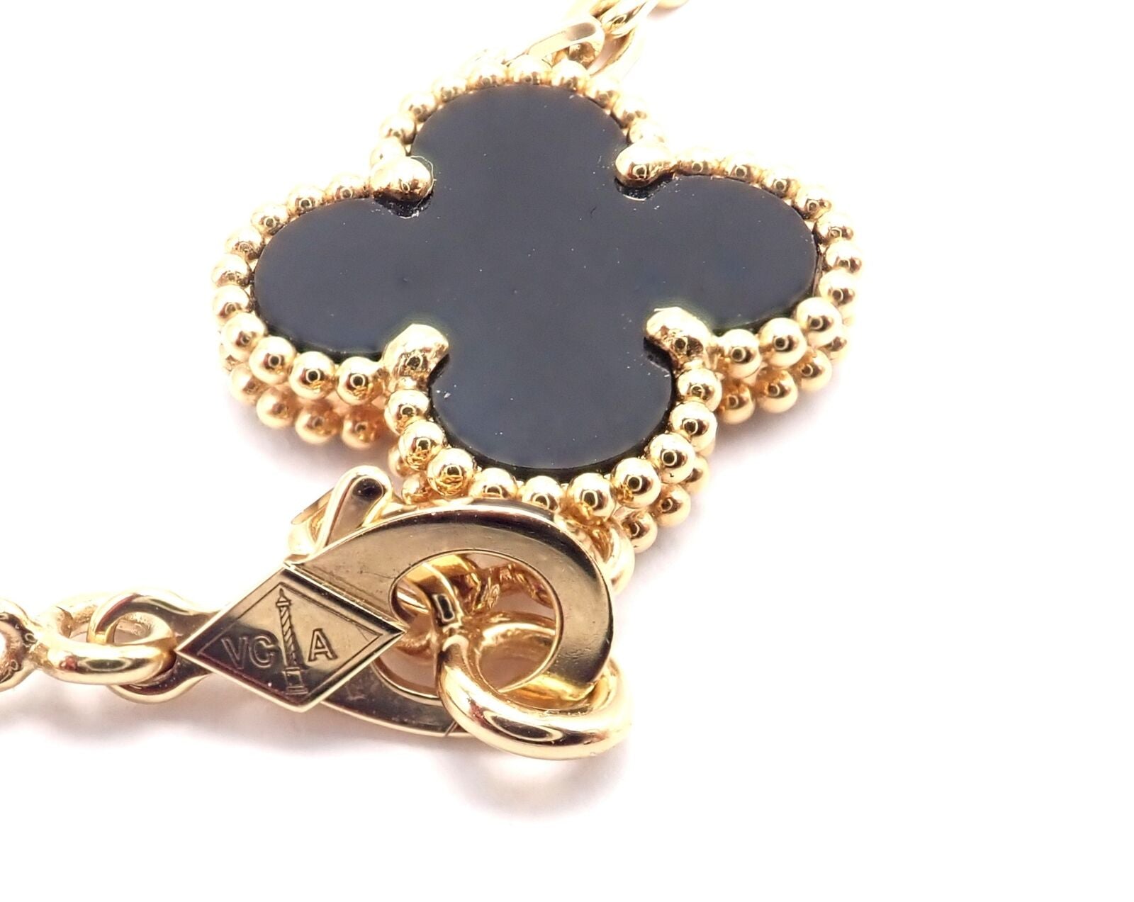 Authentic! Van Cleef & Arpels 18k Gold 20 Motif Black Onyx Alhambra Necklace | Fortrove