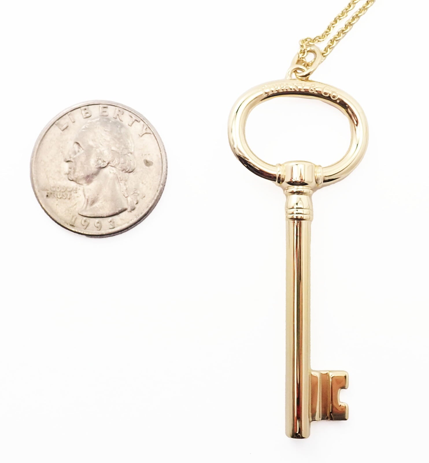 Tiffany & Co Jewelry & Watches:Fine Jewelry:Necklaces & Pendants Authentic! Tiffany & Co 18k Yellow Gold Oval Key Pendant Necklace
