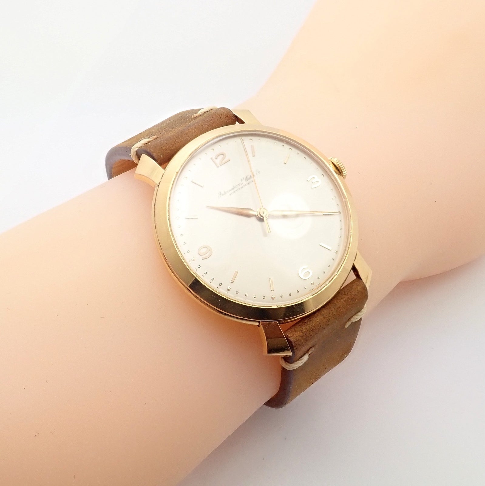 International Watch Co Jewelry & Watches:Watches, Parts & Accessories:Watches:Wristwatches Authentic! IWC Schaffhausen International Watch Co 18k Yellow Gold Manual Watch