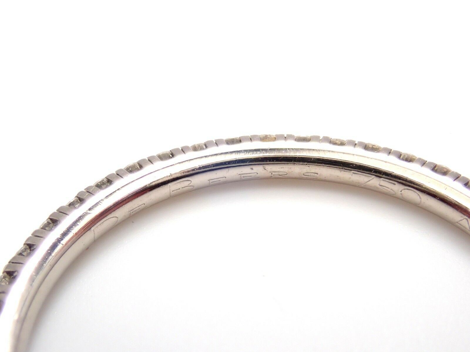 Authentic De Beers 18k White Gold 0.37ctw Diamond Aura Band Ring Sz 7.5 | Fortrove