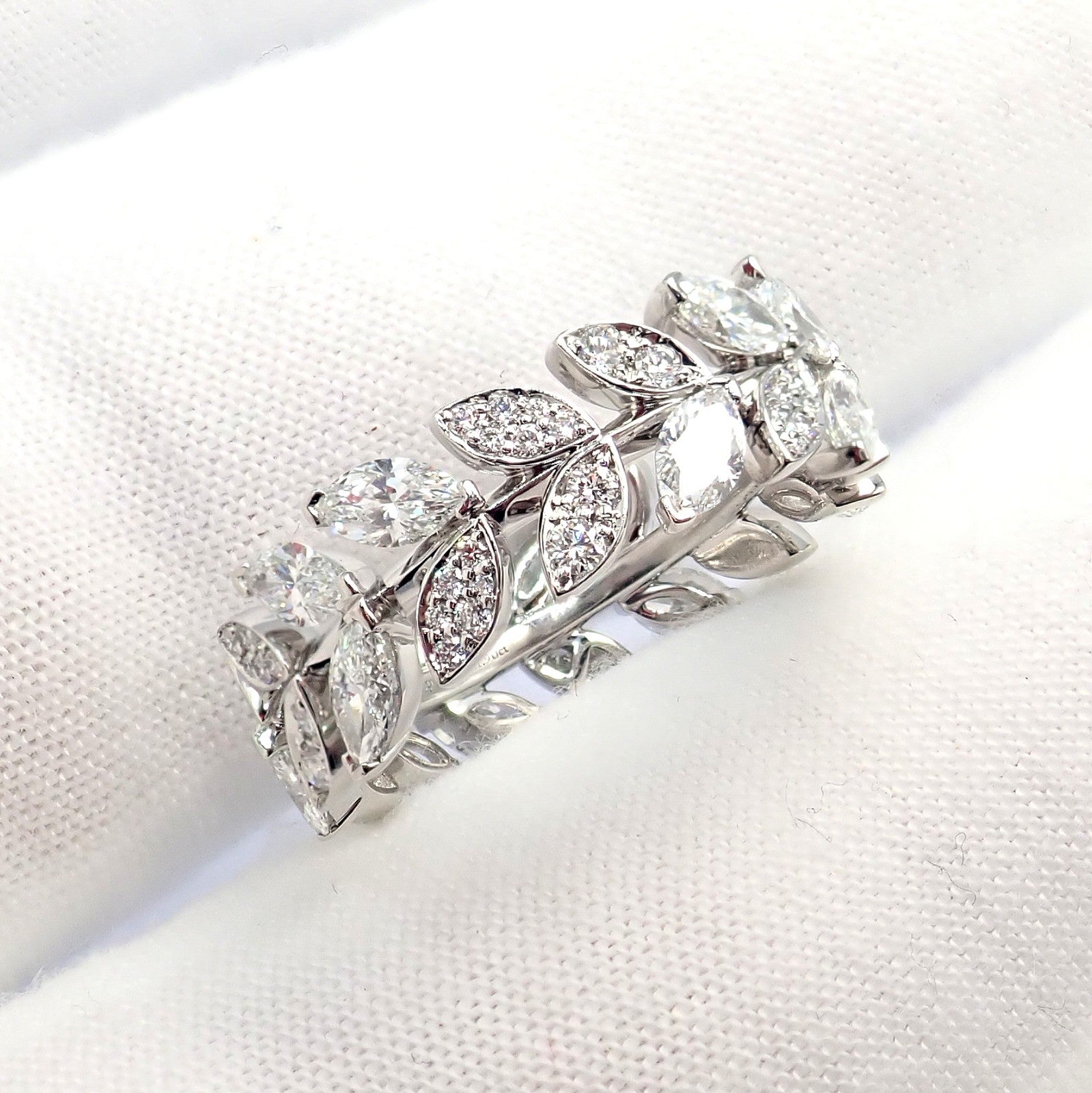 Authentic! Tiffany & Co Platlinum Victoria Vine Diamond 1.90ct Eternity Ring 7 | Fortrove