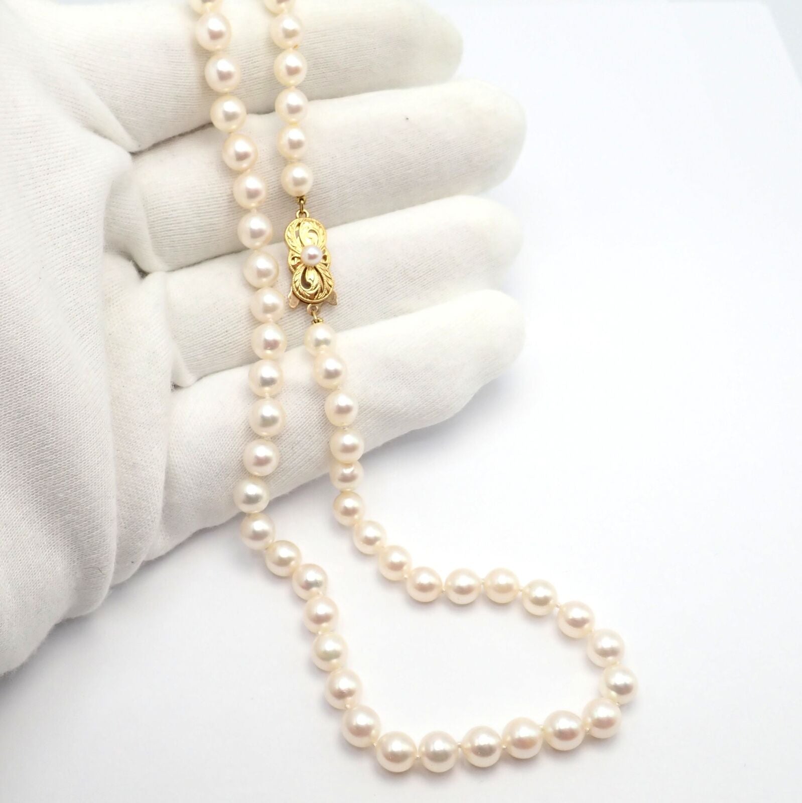 Authentic! Mikimoto 18k Yellow Gold 6.5mm Pearl 18" Strand Necklace | Fortrove