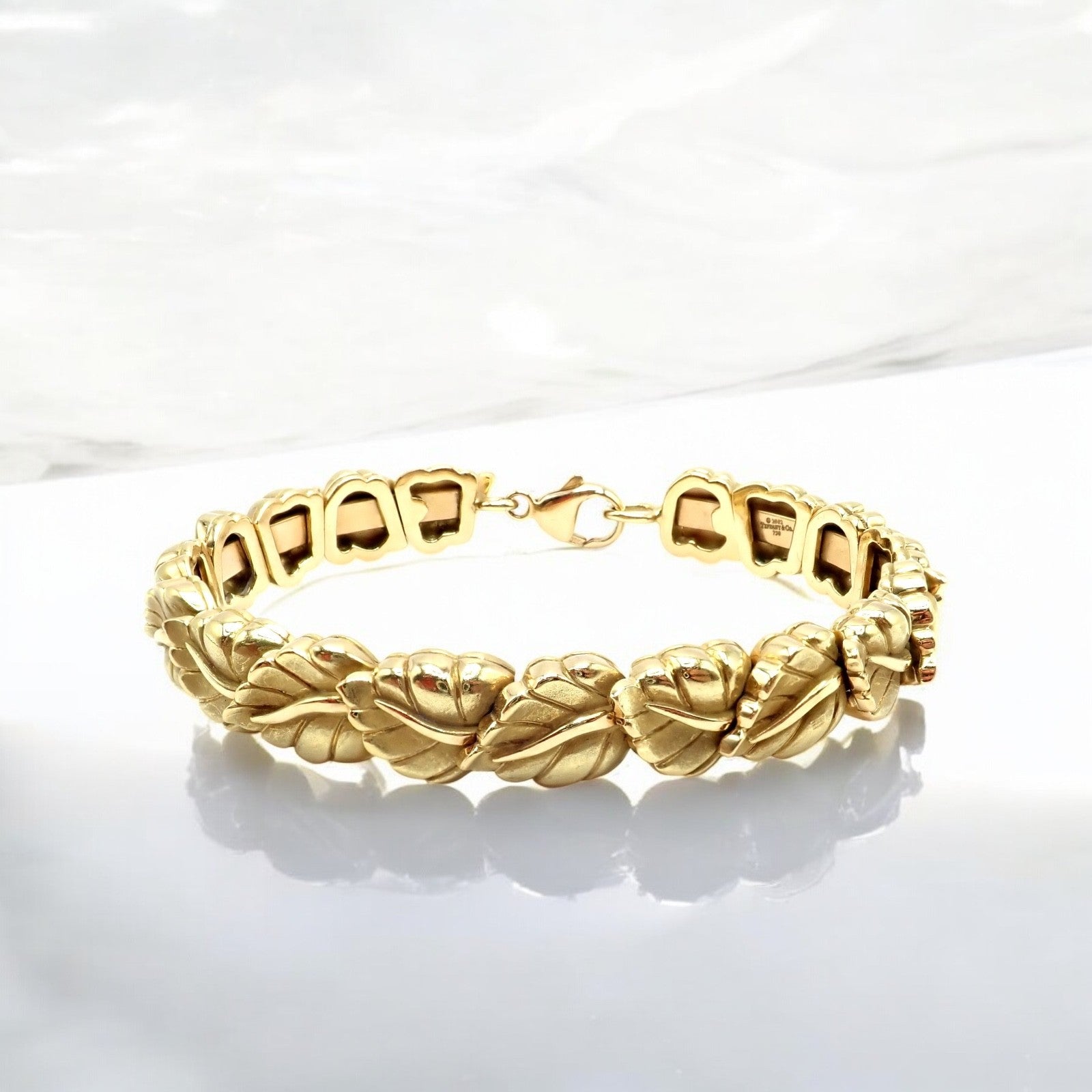 Vintage! Authentic Tiffany & Co Leaf 18k Yellow Gold Link Bracelet 2002 | Fortrove