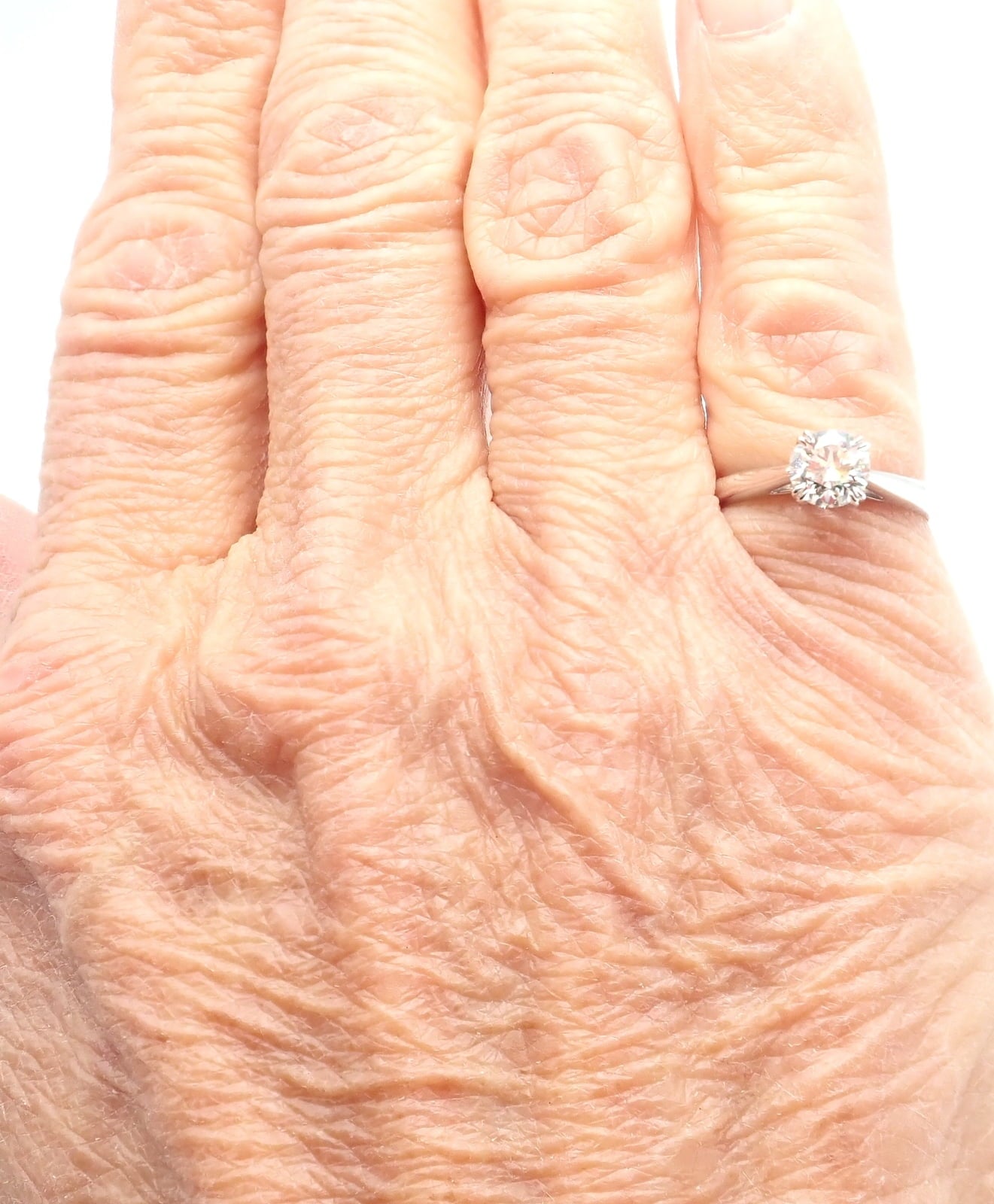 Harry Winston Jewelry & Watches:Fine Jewelry:Rings Authentic! Harry Winston Platinum .56ct VVS1/F Diamond Solitaire Engagement Ring