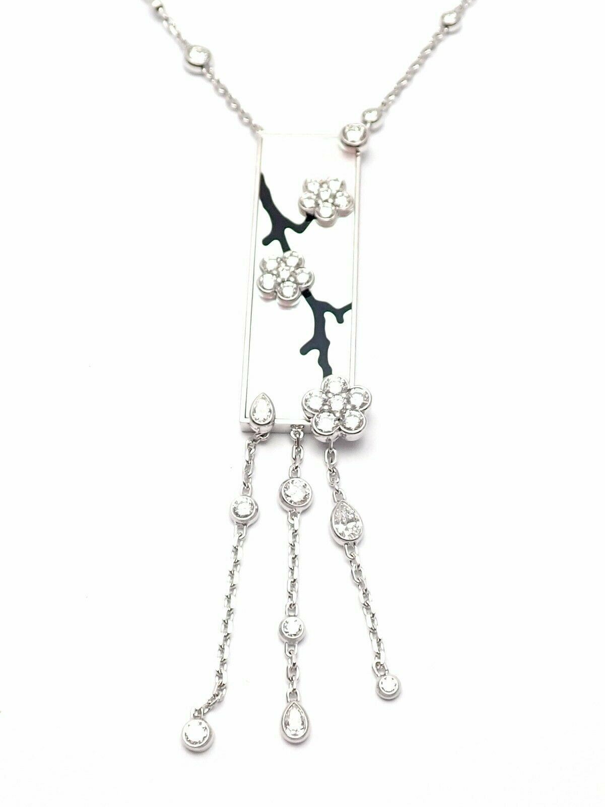 Authentic! Van Cleef & Arpels Miroir Des Eaux 18k Gold Diamond MOP Necklace | Fortrove
