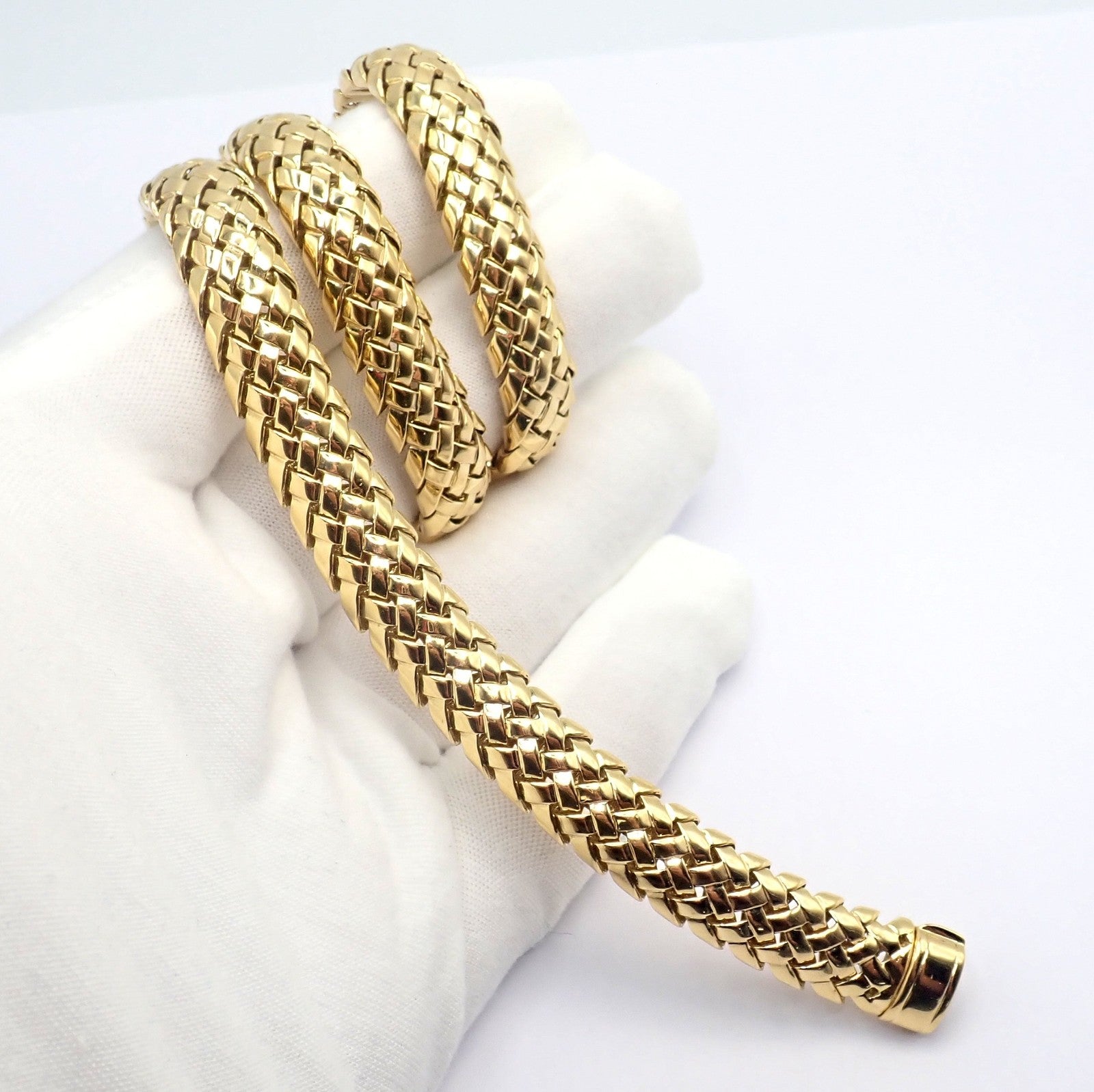 Authentic! Tiffany & Co Vannerie 18k Yellow Gold Basket Weave Necklace | Fortrove