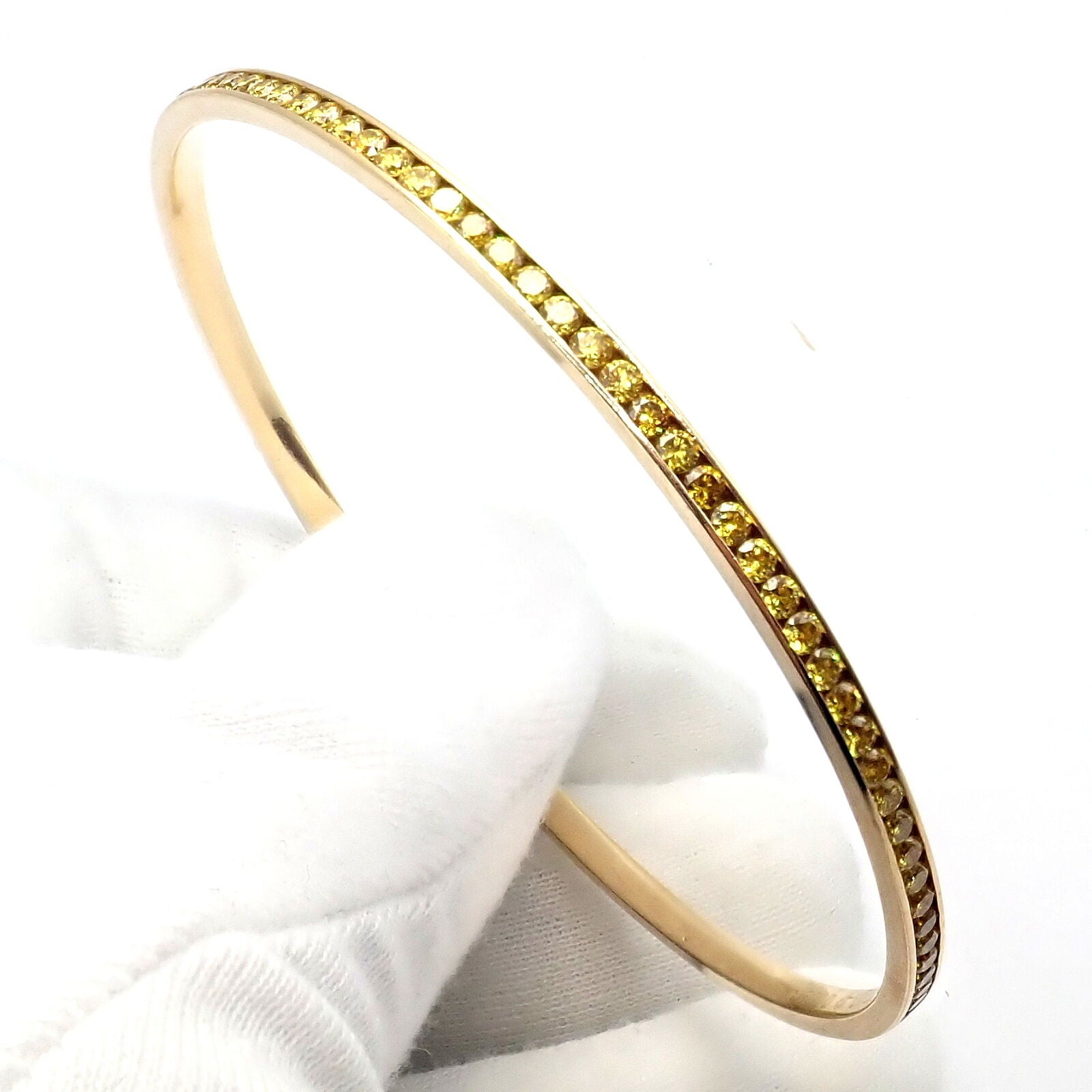 Authentic! Jacob & Co 18k Yellow Gold Full 3.5ctw Diamond Bangle Bracelet | Fortrove