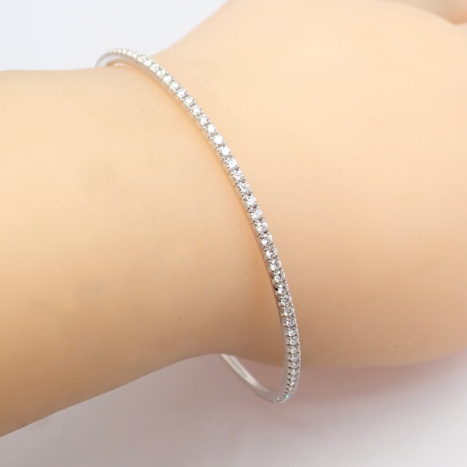 Tiffany & Co. Jewelry & Watches:Fine Jewelry:Bracelets & Charms Authentic! Tiffany & Co Metro 18k White Gold Full Diamond Bangle Bracelet
