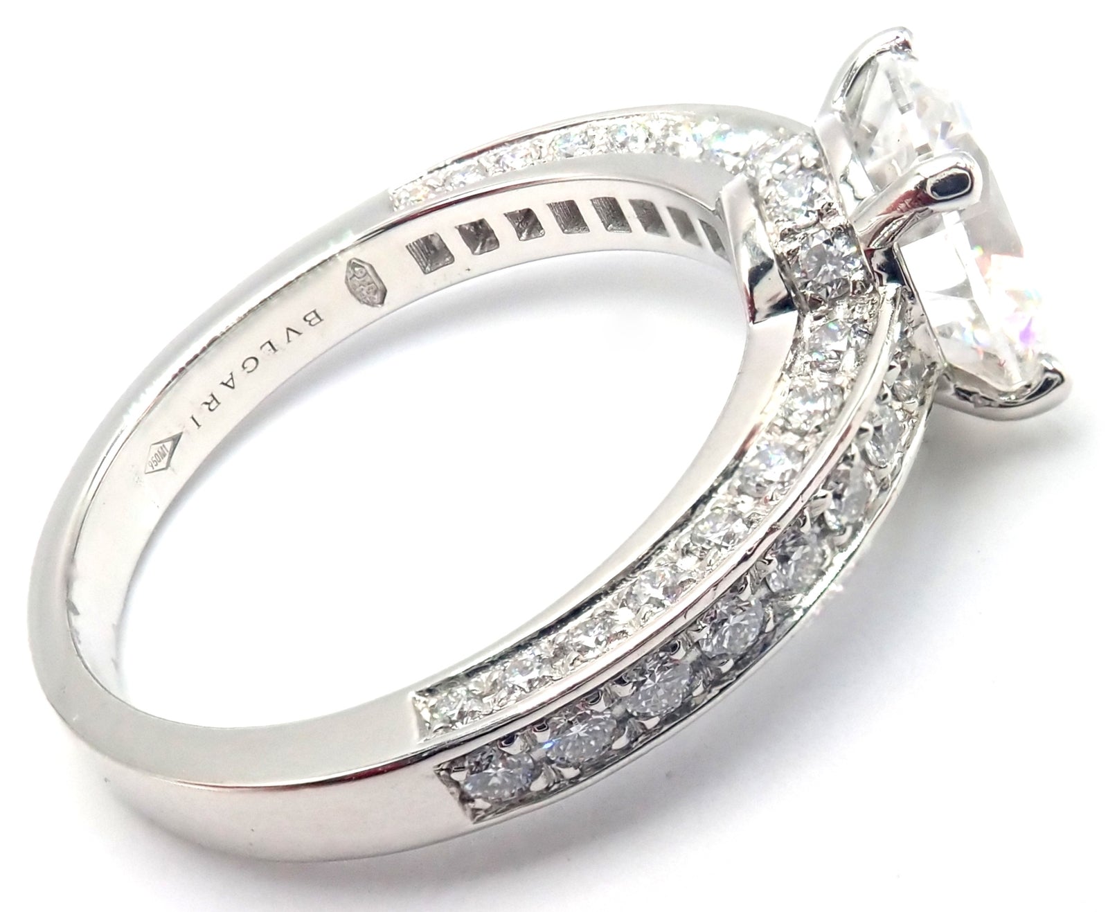 Authentic! Bulgari Bvlgari Platinum 4.04ct VS1 F Diamond Engagement Ring GIA | Fortrove