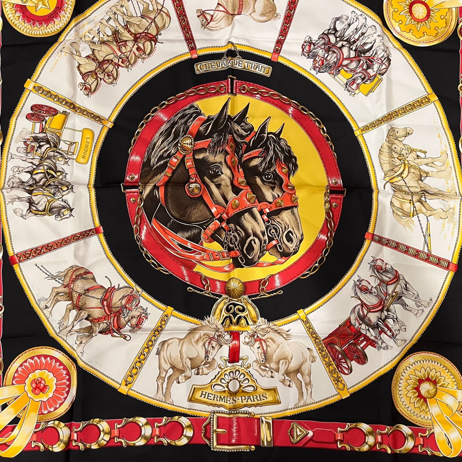Hermes Clothing, Shoes & Accessories:Women:Women's Accessories:Scarves & Wraps Authentic Hermes Carré 90 cm Chevaux de Trait Silk Scarf