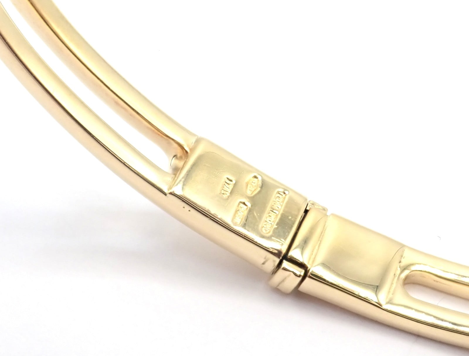 Rare! Authentic! Tom Ford 18k Yellow Gold Bangle Bracelet | Fortrove