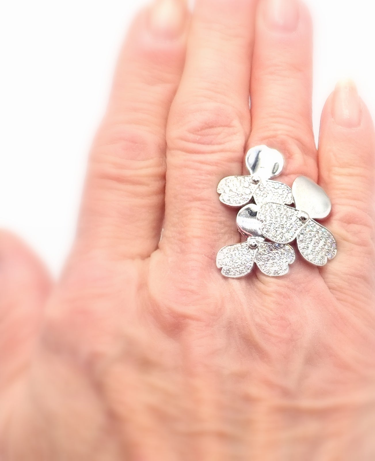 Authentic! Tiffany & Co Paper Flowers Platinum Diamond Large Ring | Fortrove