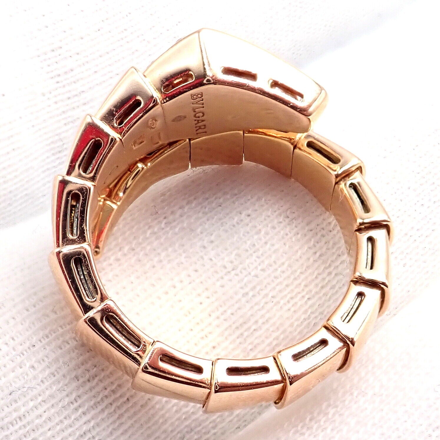 Authentic! Bulgari Bvlgari Serpenti Viper 18k Rose Gold Diamond Large Ring | Fortrove