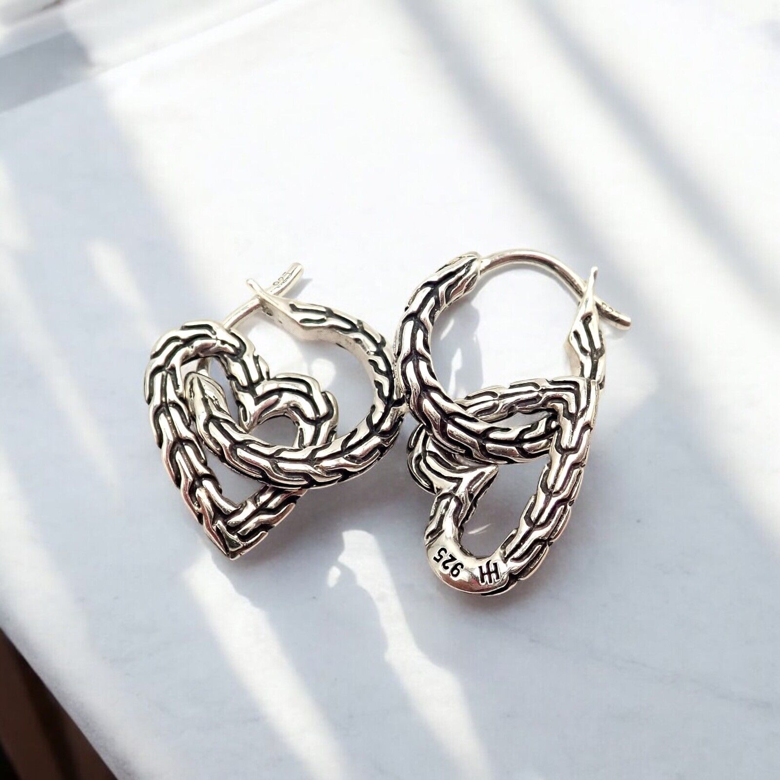 Authentic! John Hardy JH Silver Manah Heart Earrings | Fortrove