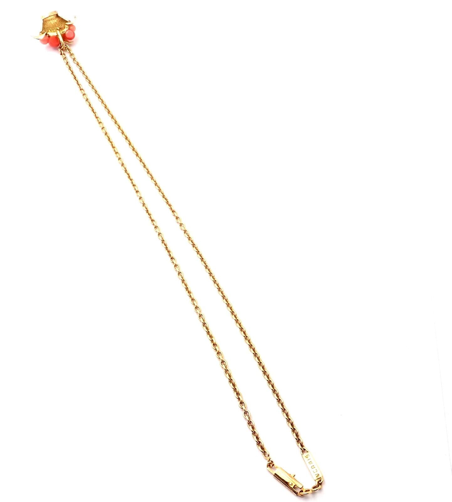 Authentic Van Cleef & Arpels 18k Gold Coral Bead Fruit Basket Pendant Necklace | Fortrove