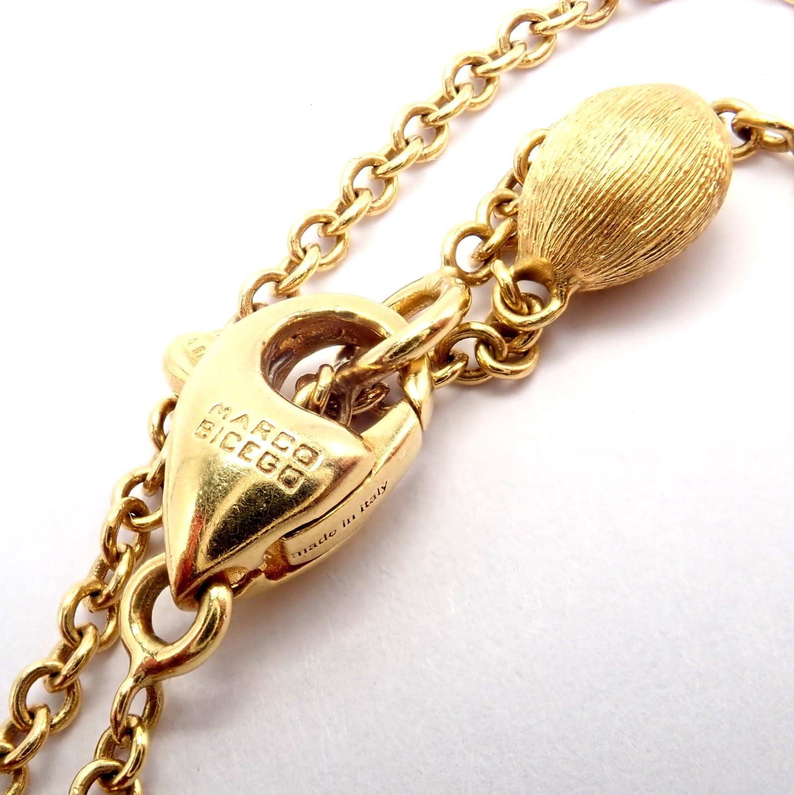 Authentic! Marco Bicego 18k Yellow Gold Siviglia Bean Pendant Necklace | Fortrove