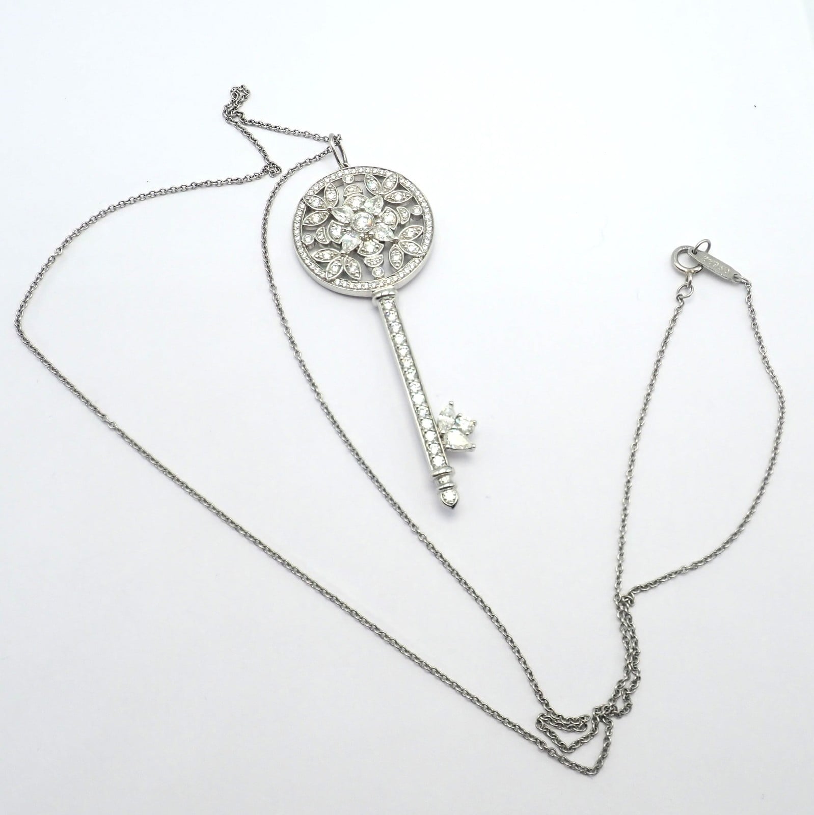 Authentic! Tiffany & Co Platinum Large Victoria Vine Key Pendant Necklace | Fortrove