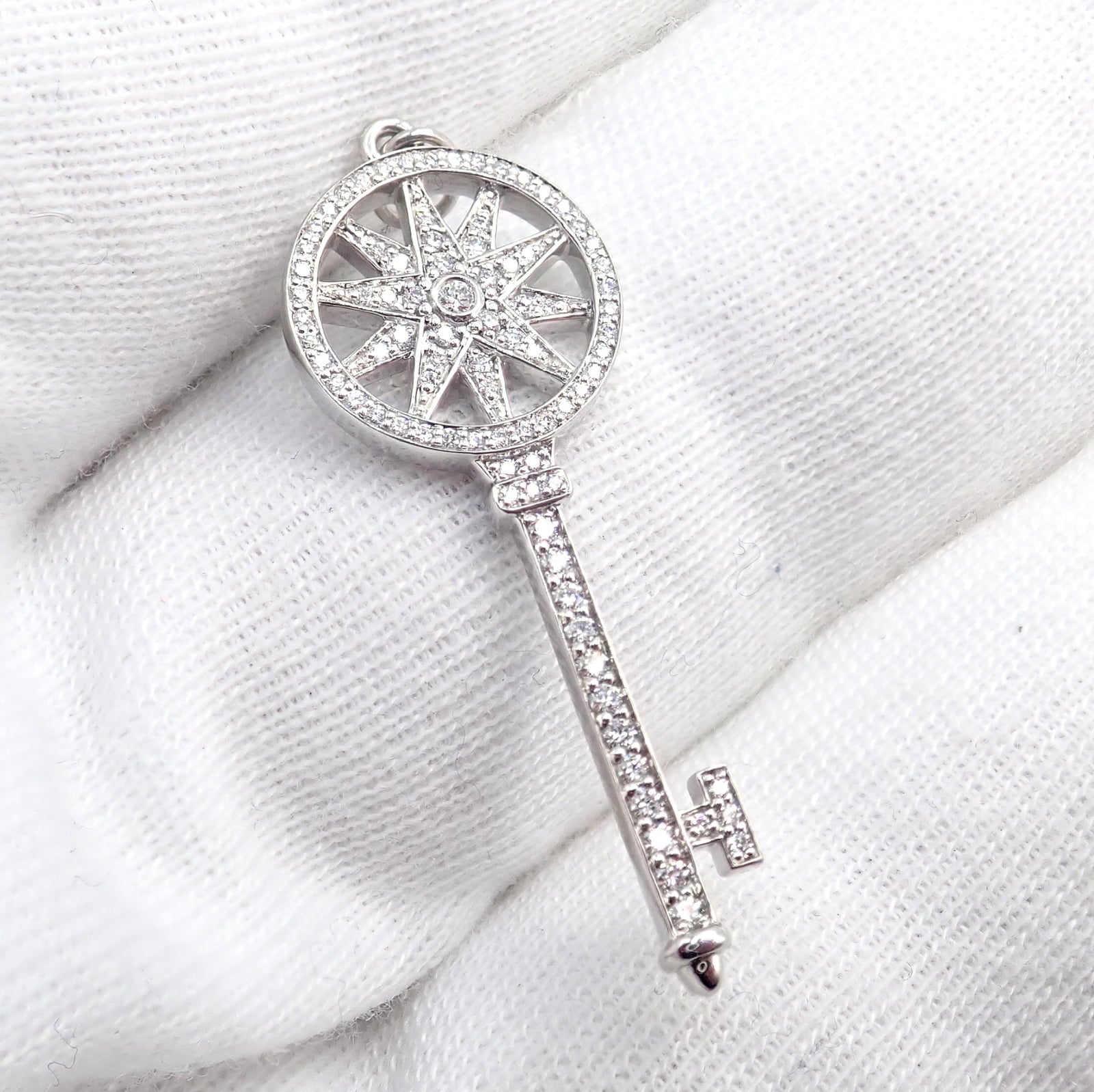 Tiffany & Co. Jewelry & Watches:Fine Jewelry:Necklaces & Pendants Authentic! Tiffany & Co Platinum Diamond Key Star Pendant Necklace