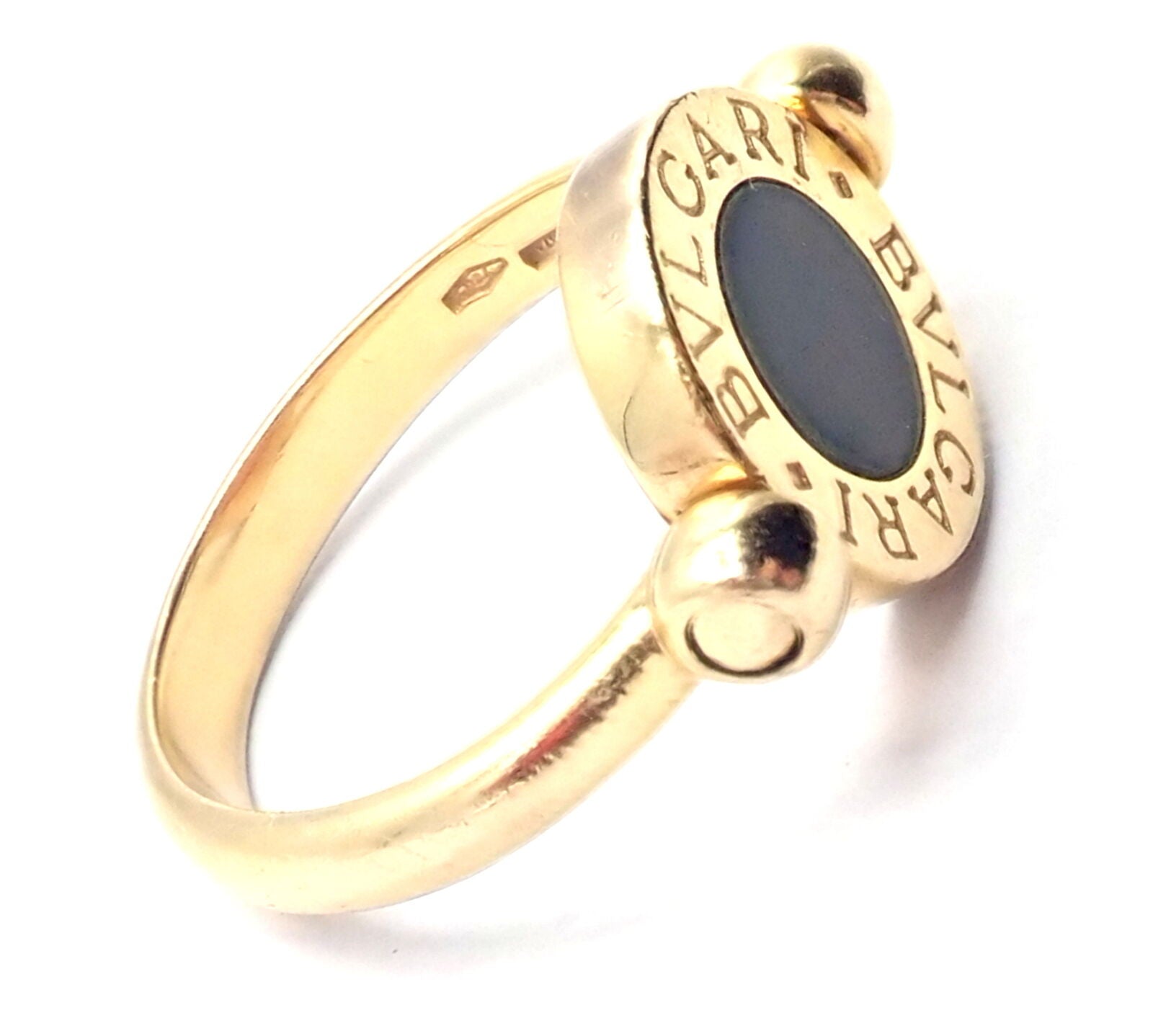 Authentic! Bulgari Bvlgari 18k Yellow Gold Coral Black Onyx Flip Ring | Fortrove