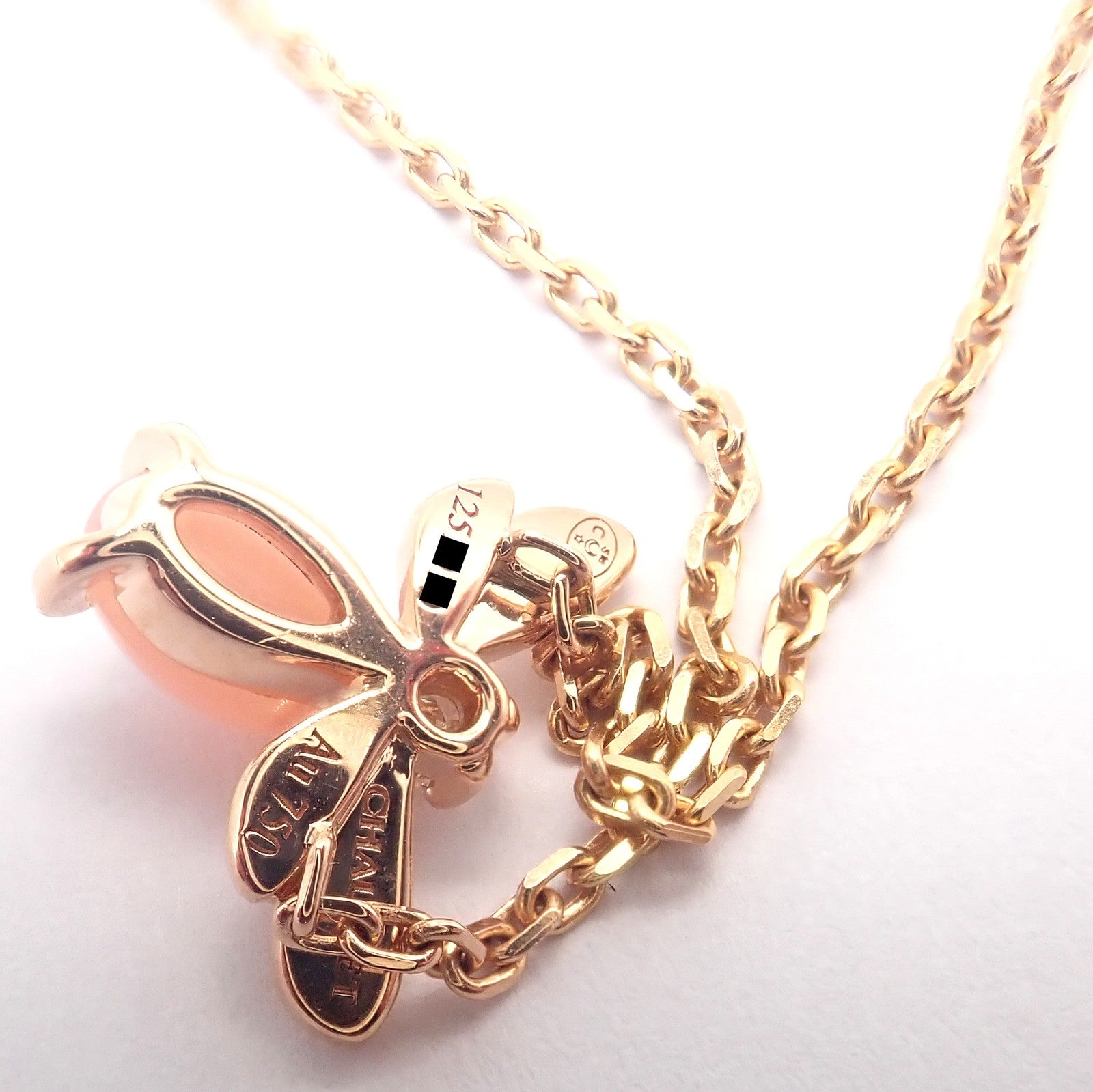 Authentic! Chaumet 18k Rose Gold Attrape Moi Diamond Pink Opal Necklace | Fortrove