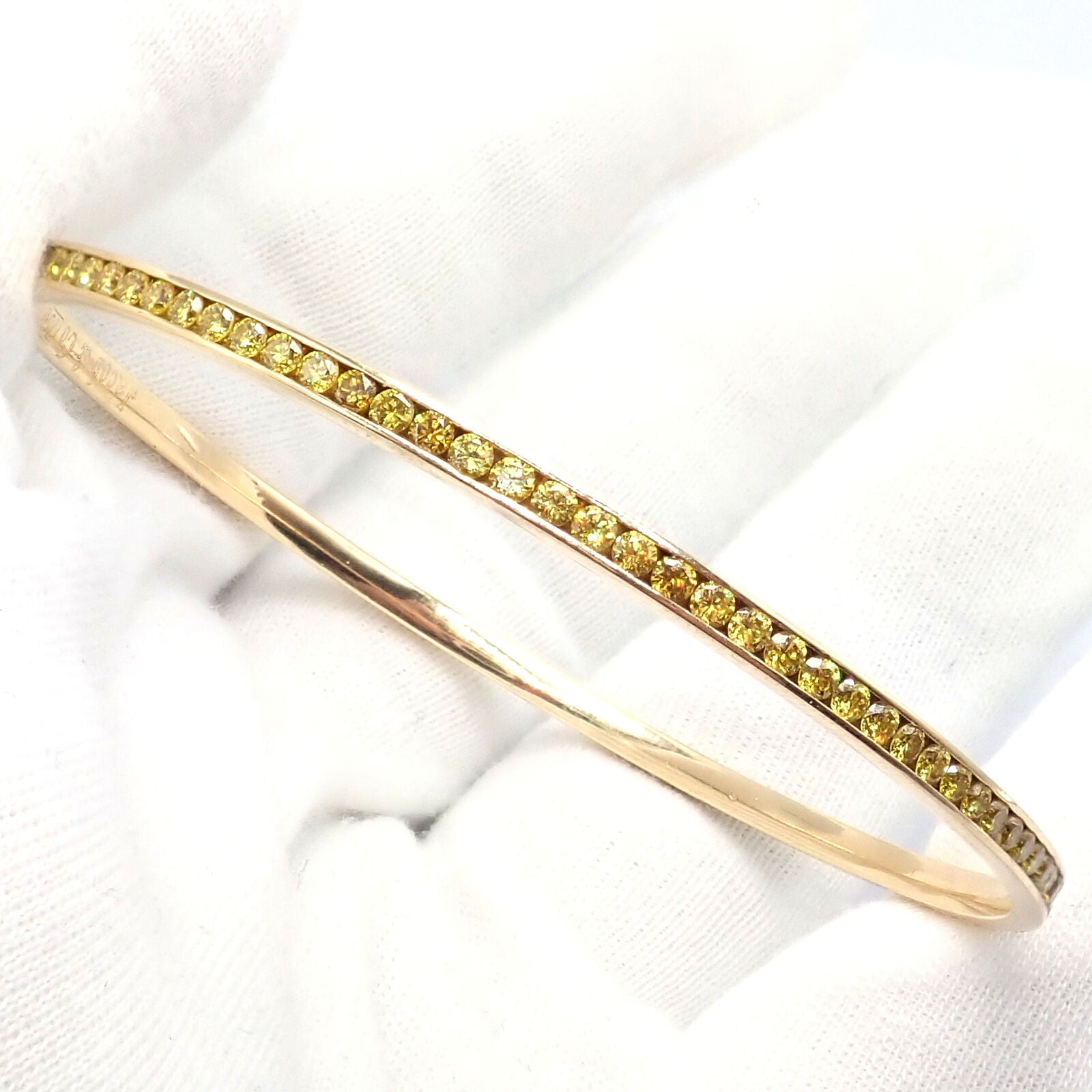 Authentic! Jacob & Co 18k Yellow Gold Full 3.5ctw Diamond Bangle Bracelet | Fortrove