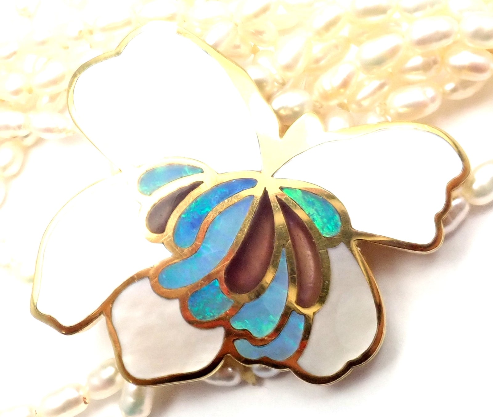 Authentic! Tiffany & Co 18k Yellow Gold Inlaid Mother Of Pearl Flower Necklace | Fortrove