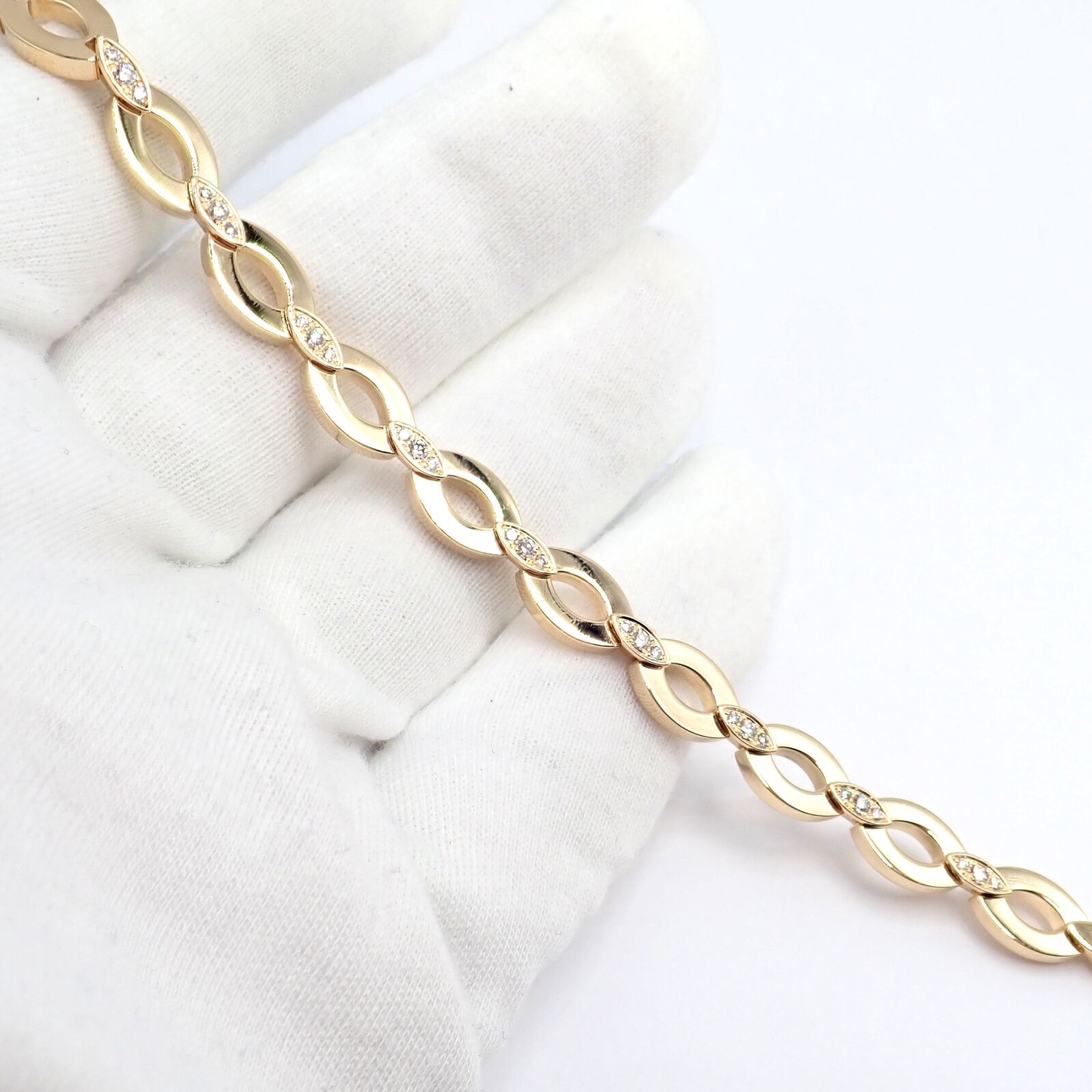 Authentic! Cartier 18K Yellow Gold Diamond Diadea Link Bracelet