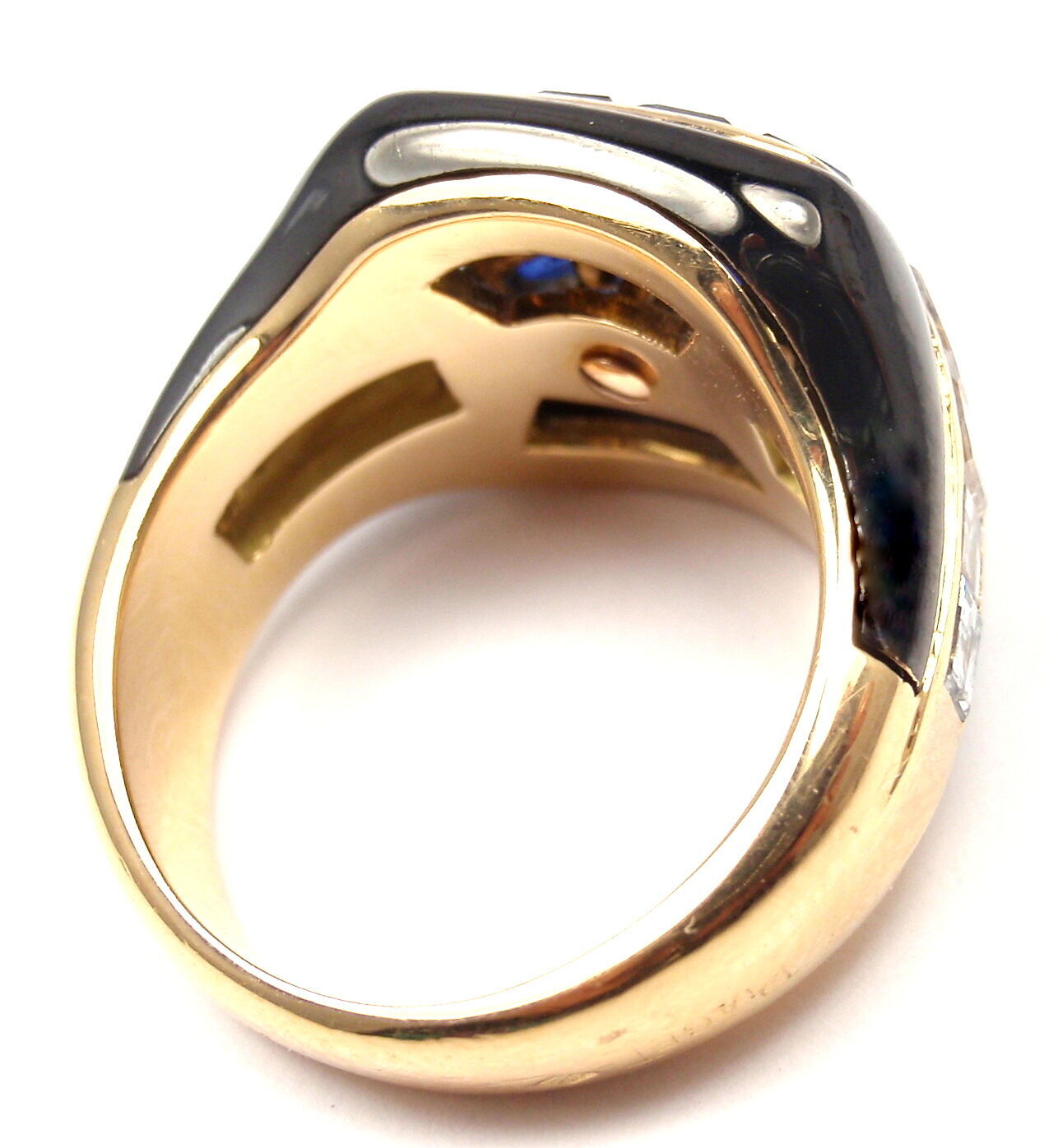 Authentic! Piaget 18k Yellow Gold Diamond Invisible Set Sapphire Enamel Ring | Fortrove
