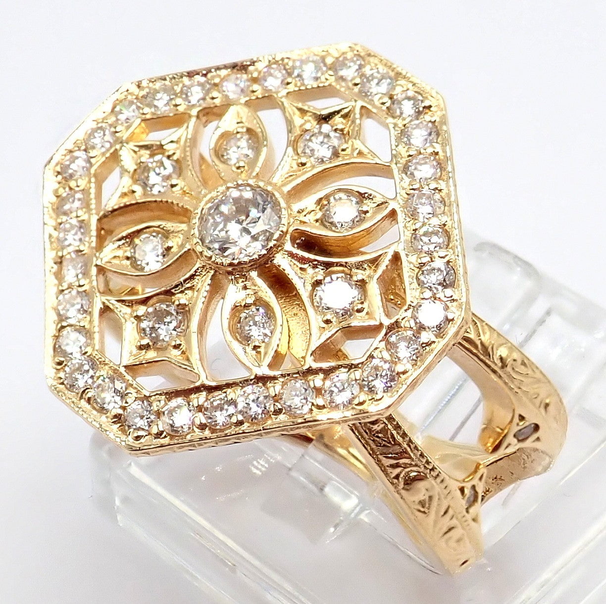 Authentic Loree Rodkin 18k Yellow Gold Diamond Gothic Cross Ring