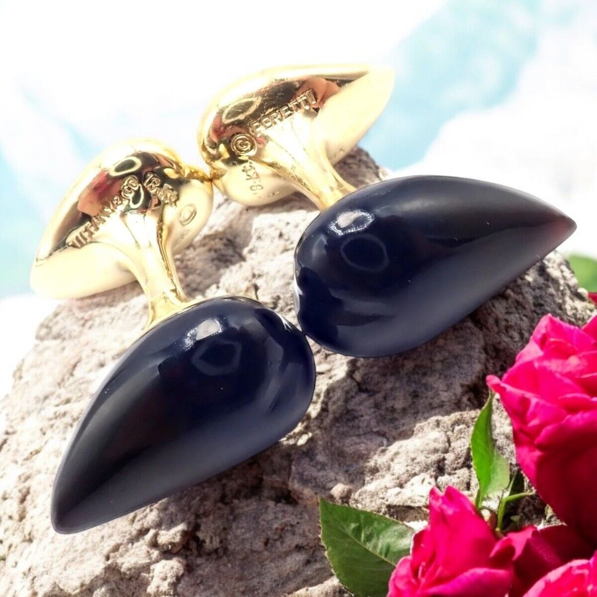 Authentic! Tiffany & Co Peretti 18k Yellow Gold Black Onyx Teardrop Cufflinks | Fortrove