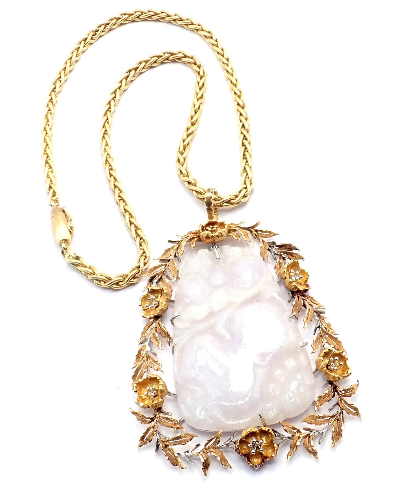 Authentic! Vintage Buccellati 18k Yellow Gold Lavender Jade Pendant Necklace | Fortrove