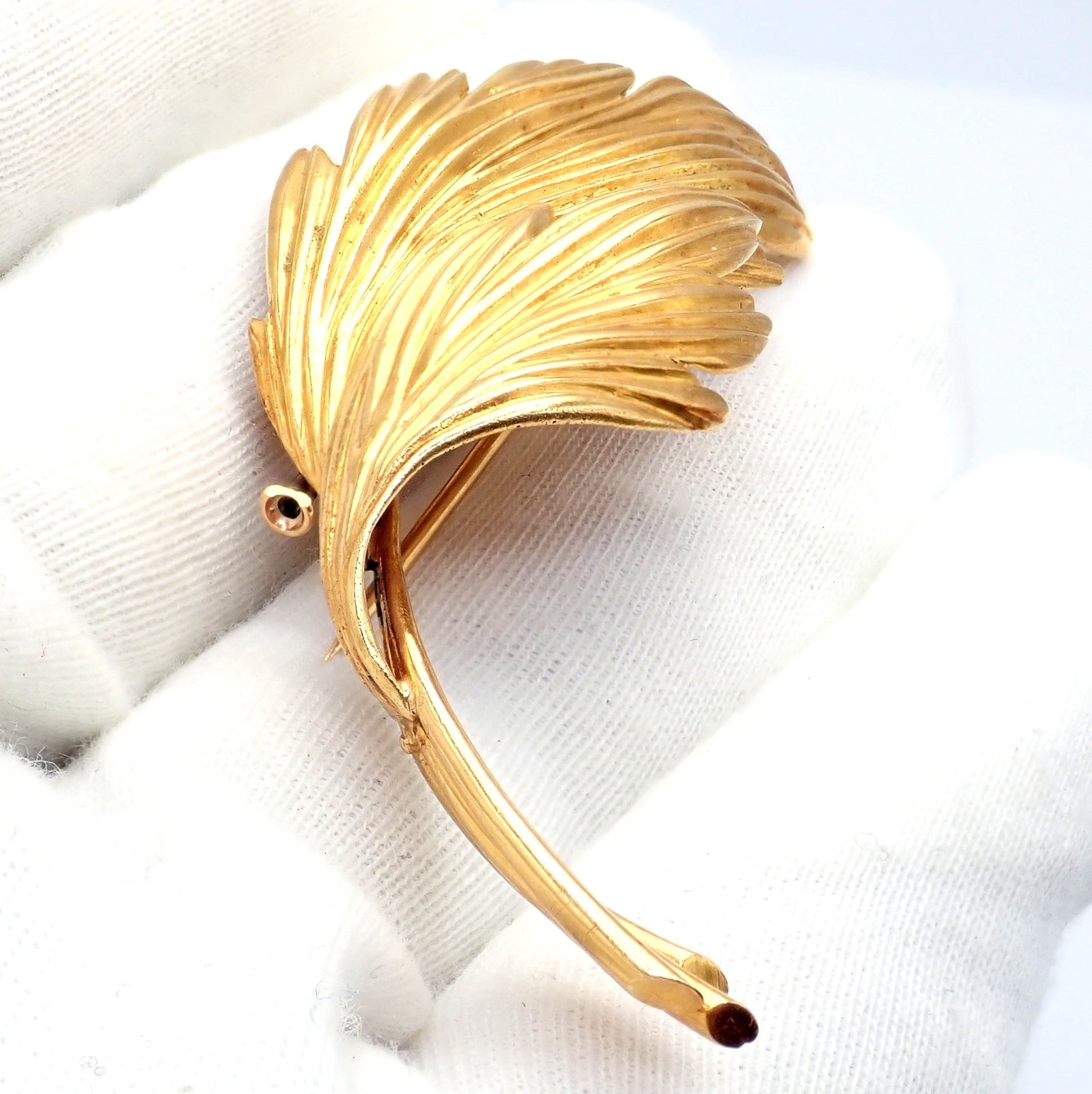 Vintage! Tiffany & Co. 18k Yellow Gold French Leaf Large Pin Brooch | Fortrove