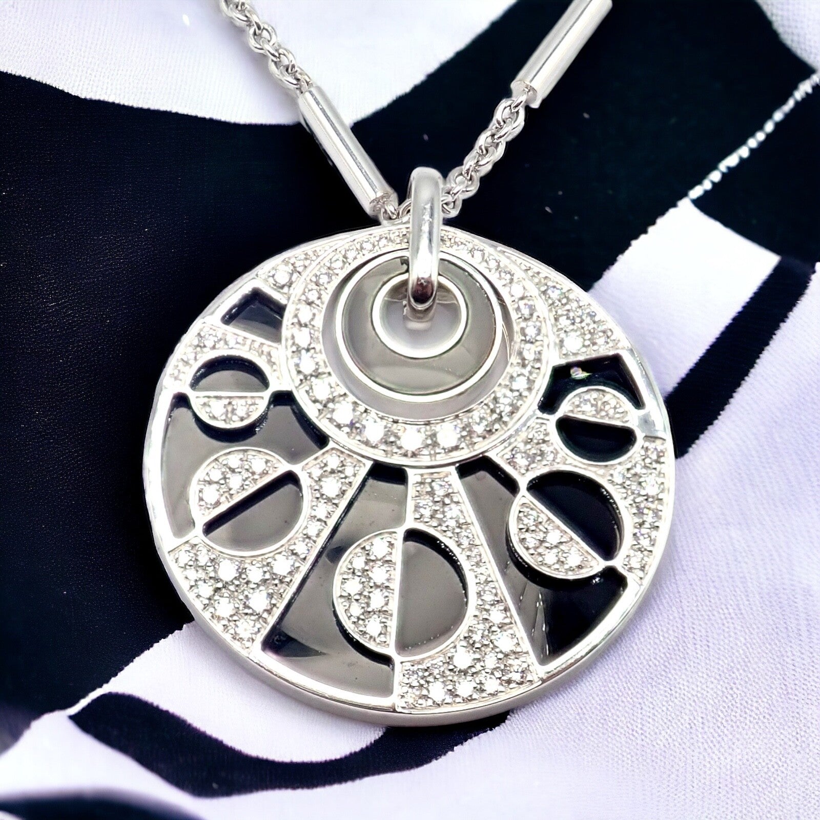 Authentic Bvlgari Bulgari Intarsio 18k White Gold 5ctw Diamond Onyx 18" Necklace | Fortrove