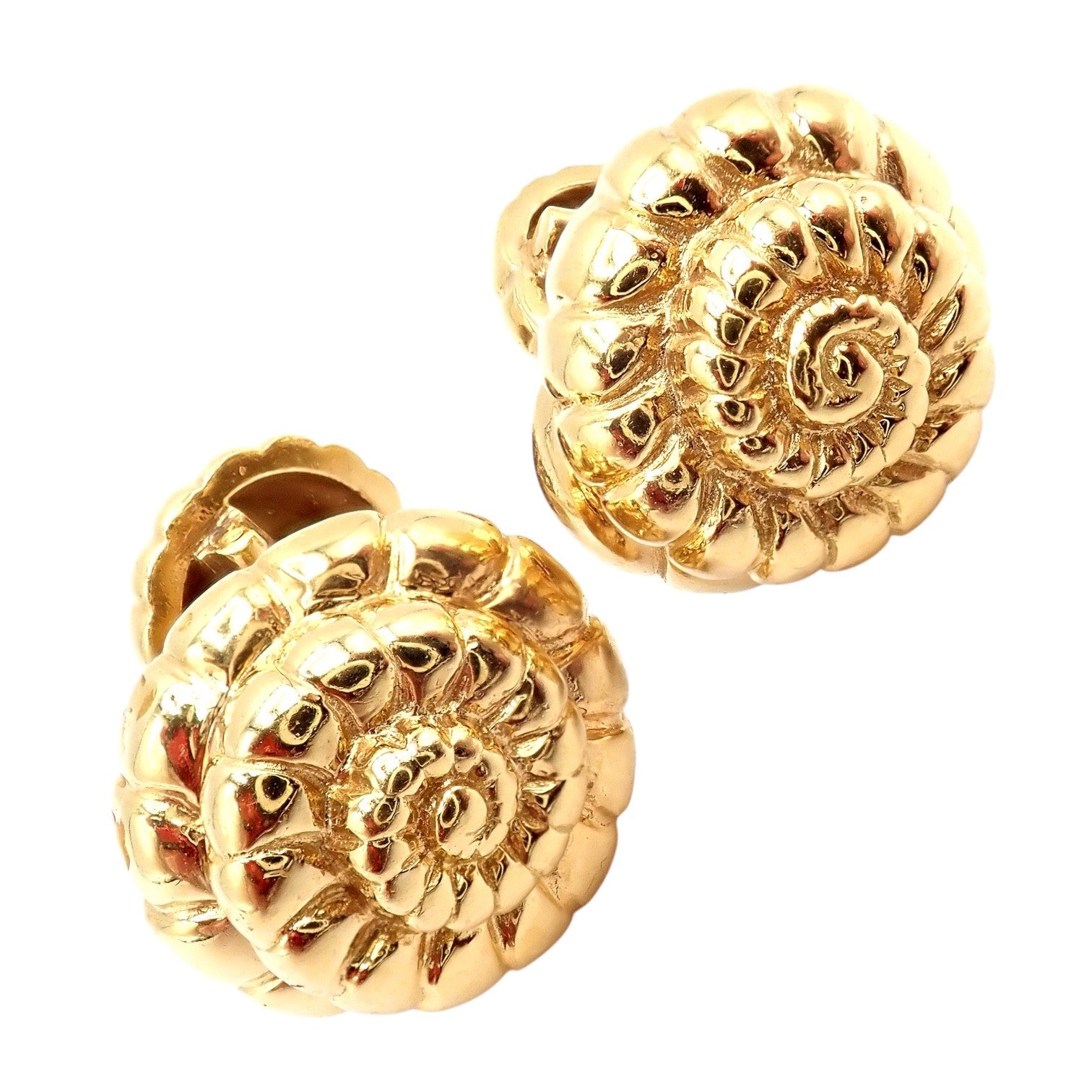Rare! David Webb 18k Yellow Gold Nautilus Shell Classic Cufflinks | Fortrove