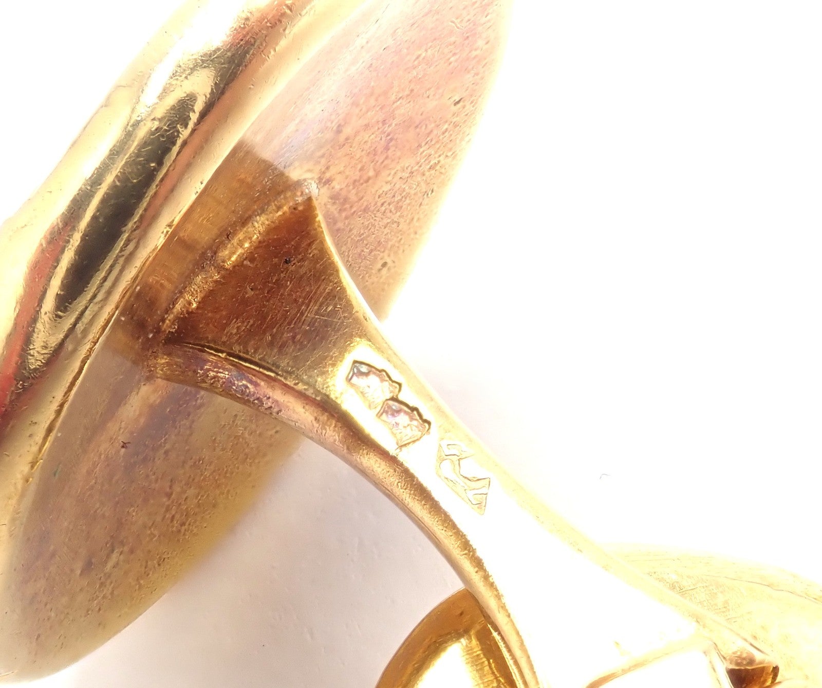 Vintage! Van Cleef & Arpels G. L'Enfant 18k Yellow Gold Zodiac Taurus Cufflinks | Fortrove