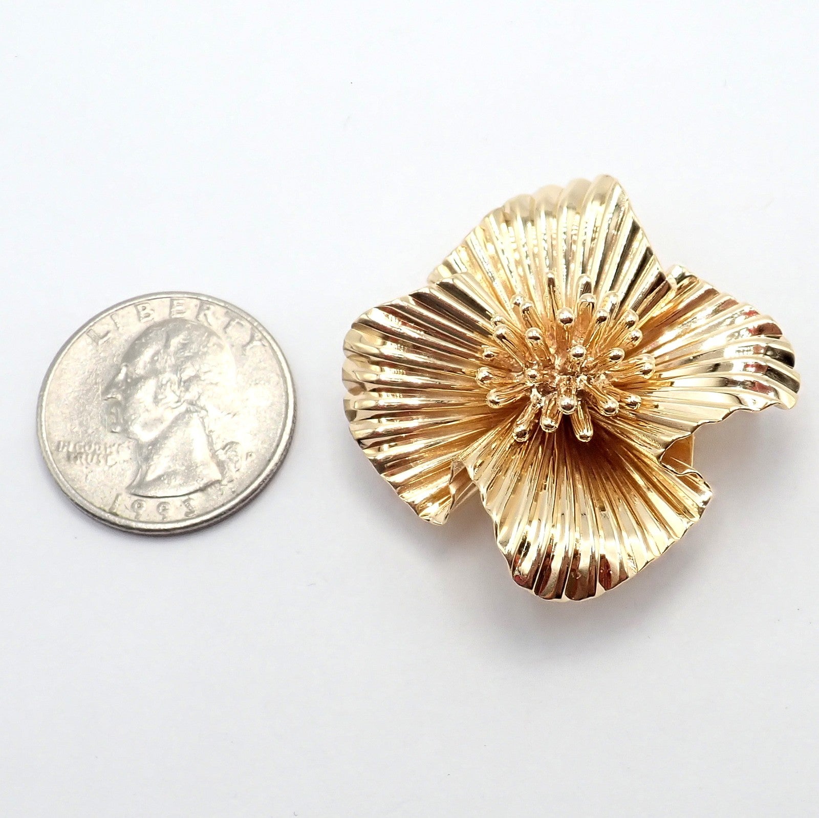 Authentic! Vintage Tiffany & Co. 14k Yellow Gold Flower Pin Brooch | Fortrove