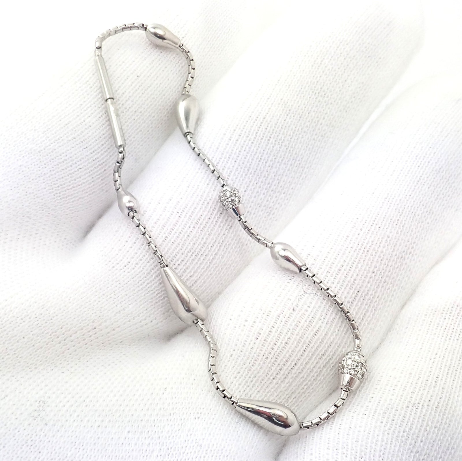 Rare Authentic H. Stern 18k White Gold Diamond Teardrop Bracelet | Fortrove