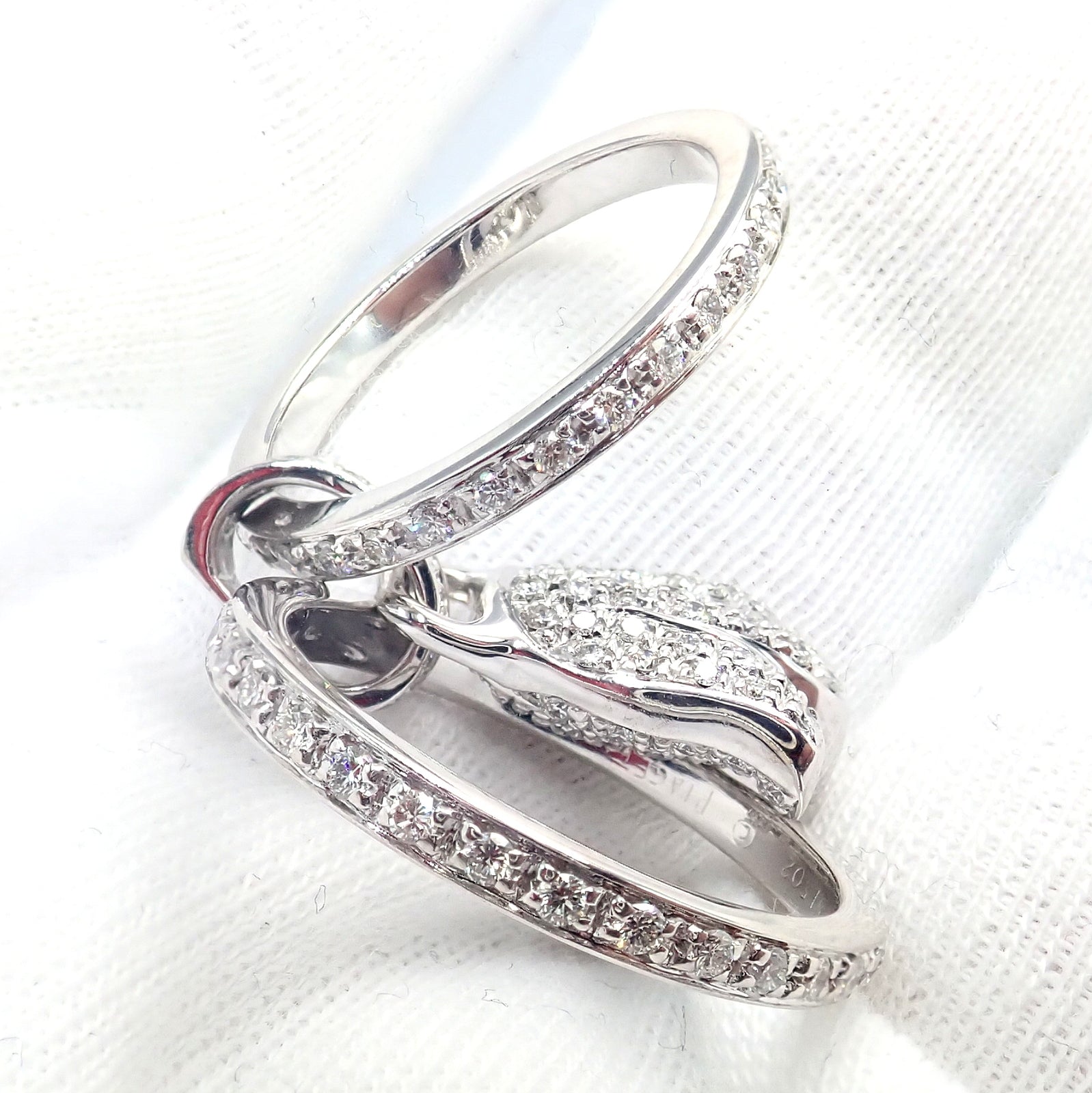 Authentic! Piaget 18k White Gold Diamond Double Band Flower Ring | Fortrove