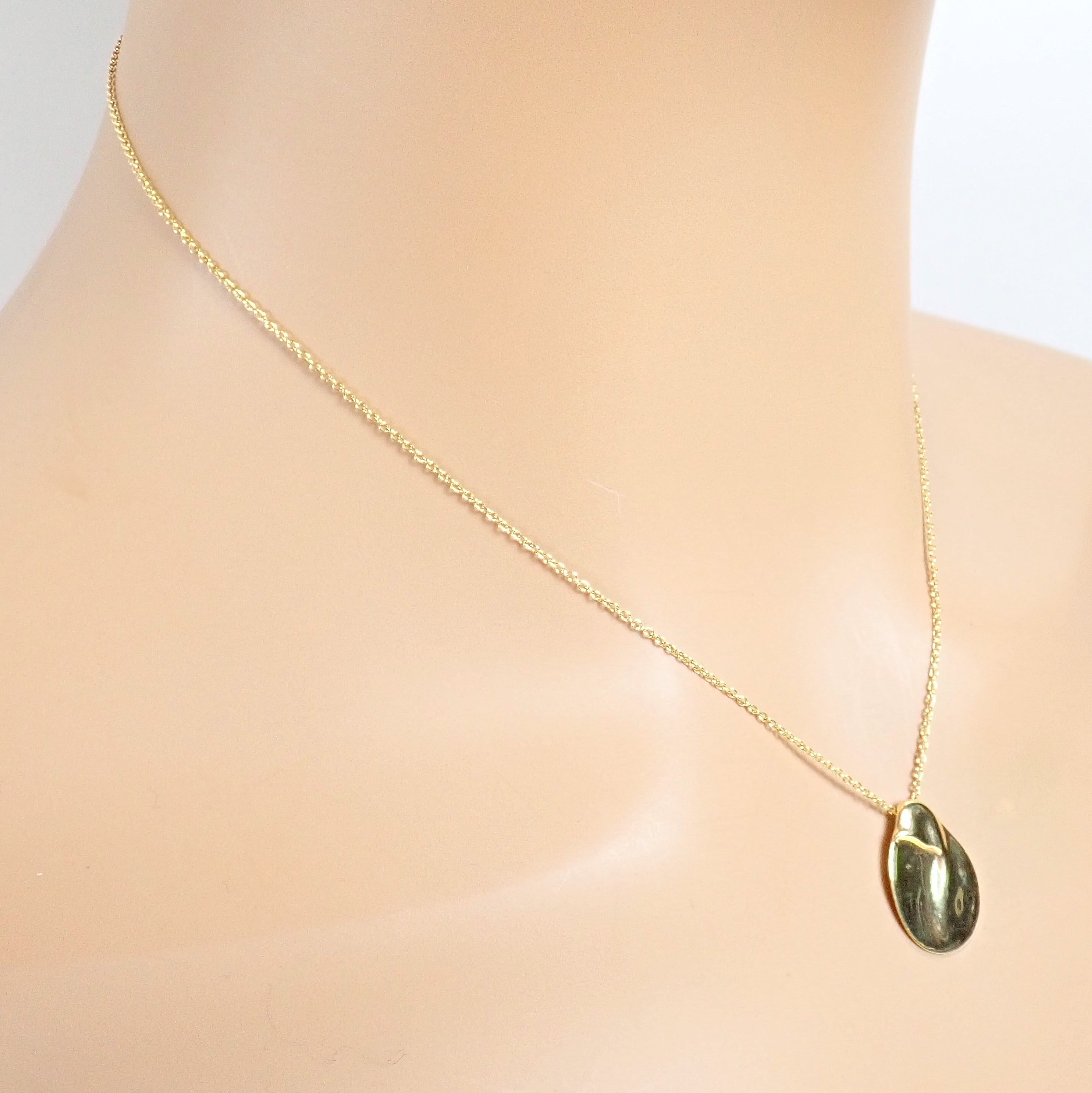 Tiffany & Co. Jewelry & Watches:Fine Jewelry:Necklaces & Pendants Tiffany & Co Peretti 18k Yellow Gold Madonna Medium Pendant Chain Necklace