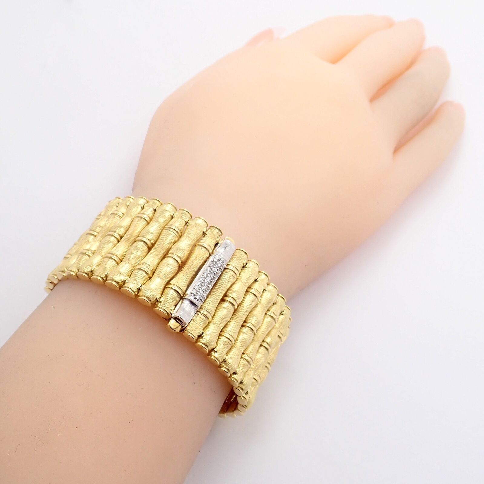 Authentic! Roberto Coin 18K Yellow Gold Diamond Large Wide Bamboo Bracelet