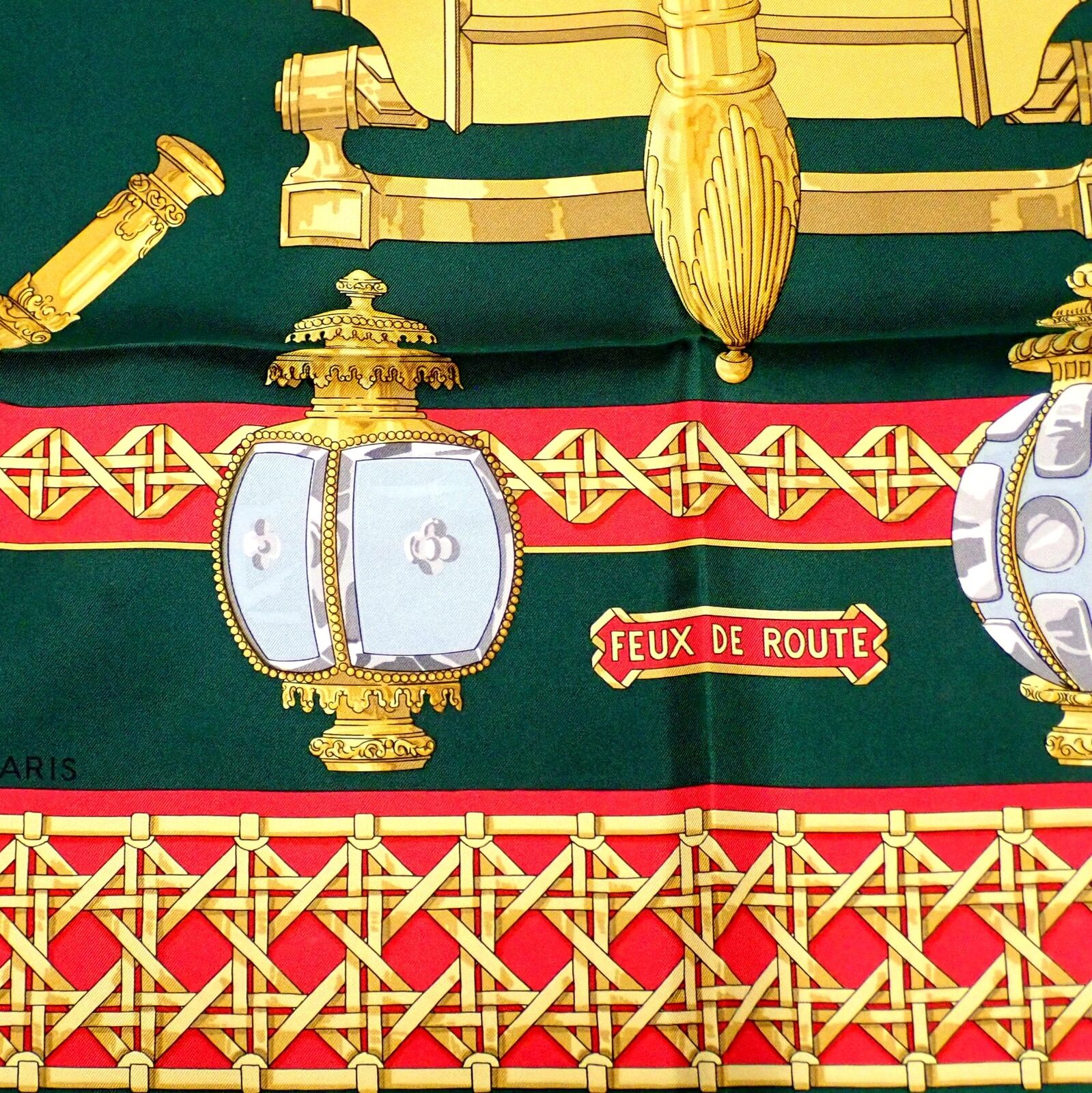 Authentic RARE! Hermes Feux De Route Vintage 90cm Green Red Silk