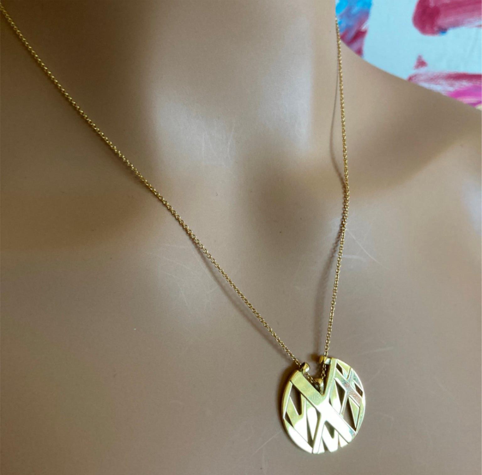 Tiffany & Co. Jewelry & Watches:Fine Jewelry:Necklaces & Pendants Tiffany & Co 18k Yellow Gold Atlas Pendant Necklace
