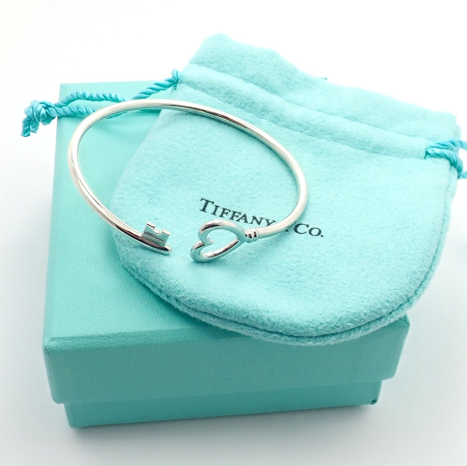 Tiffany & Co. Jewelry & Watches:Fine Jewelry:Bracelets & Charms Authentic! Tiffany & Co 18k White Gold Heart Key Wire Flex Bracelet 6"