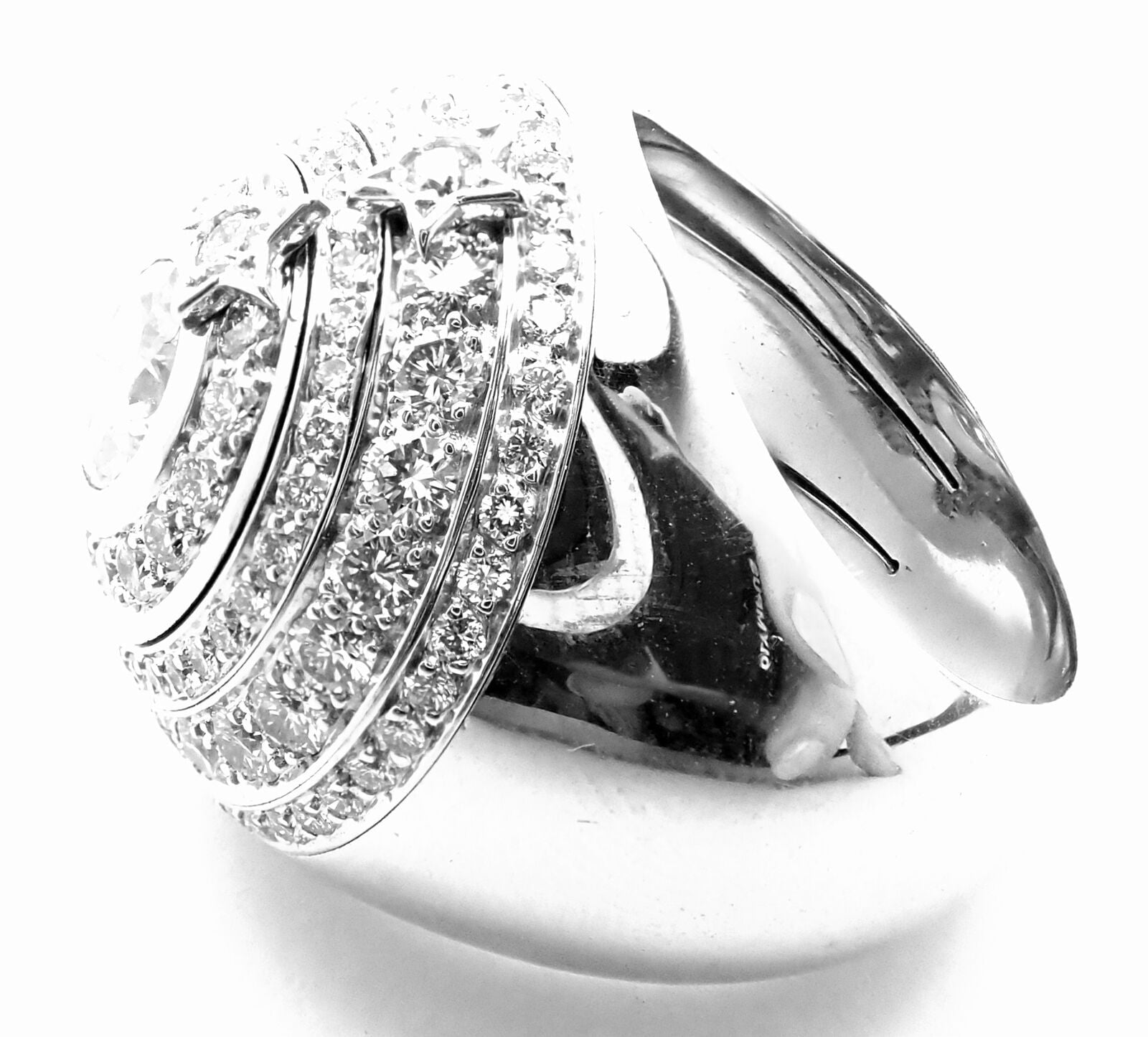 Authentic! Chanel Comete Star 18K White Gold Diamond Large Spinning Dome Ring