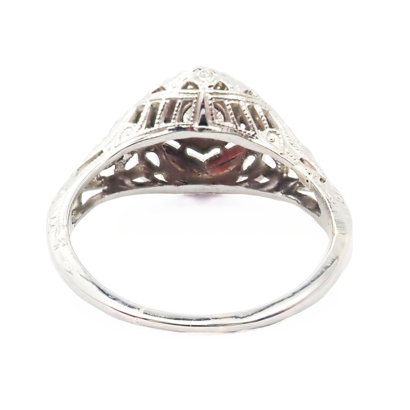 Vintage Estate Platinum Diamond Art Deco Filigree Ring | Fortrove